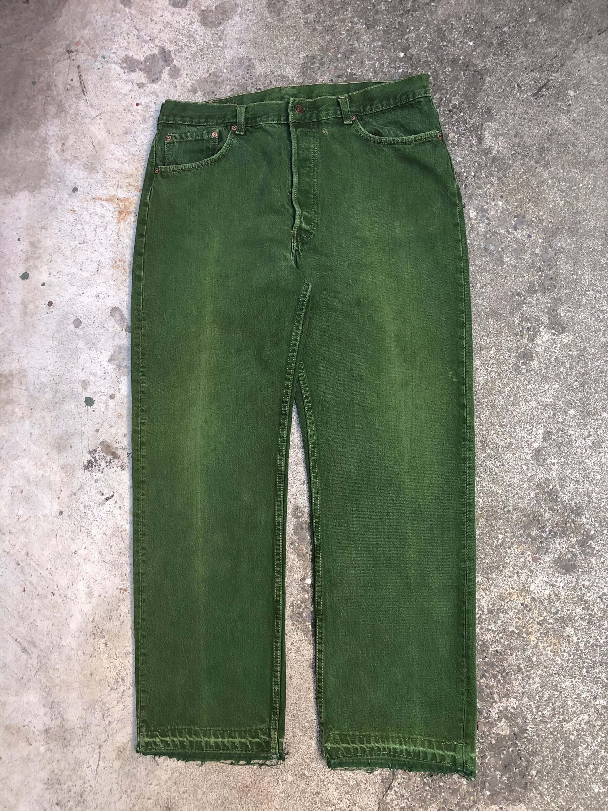 1990s Levis Faded Green 501 Released Hem (34X28)