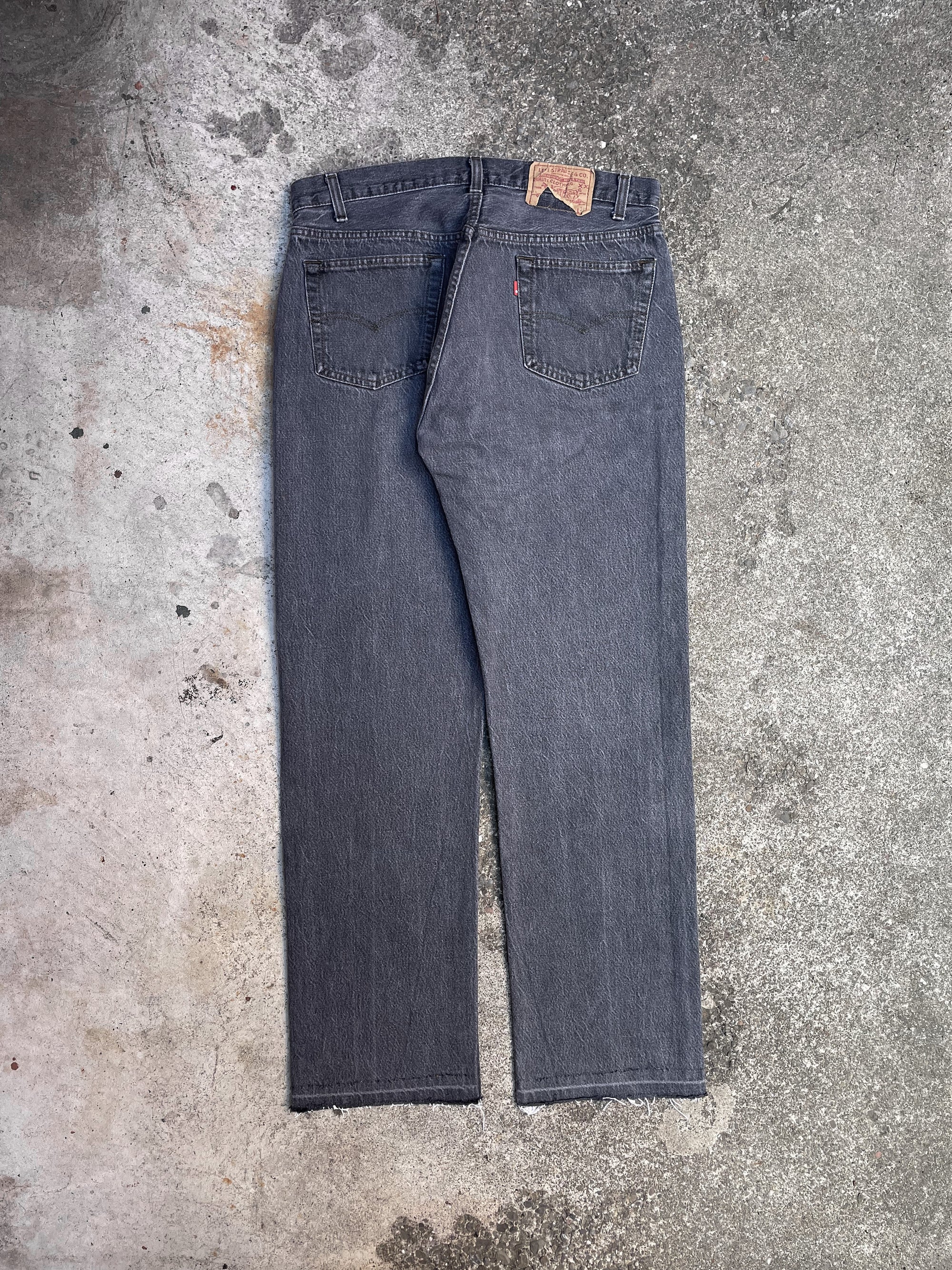 1980s/90s Levi’s Grey 501 Released Hem (33X31)