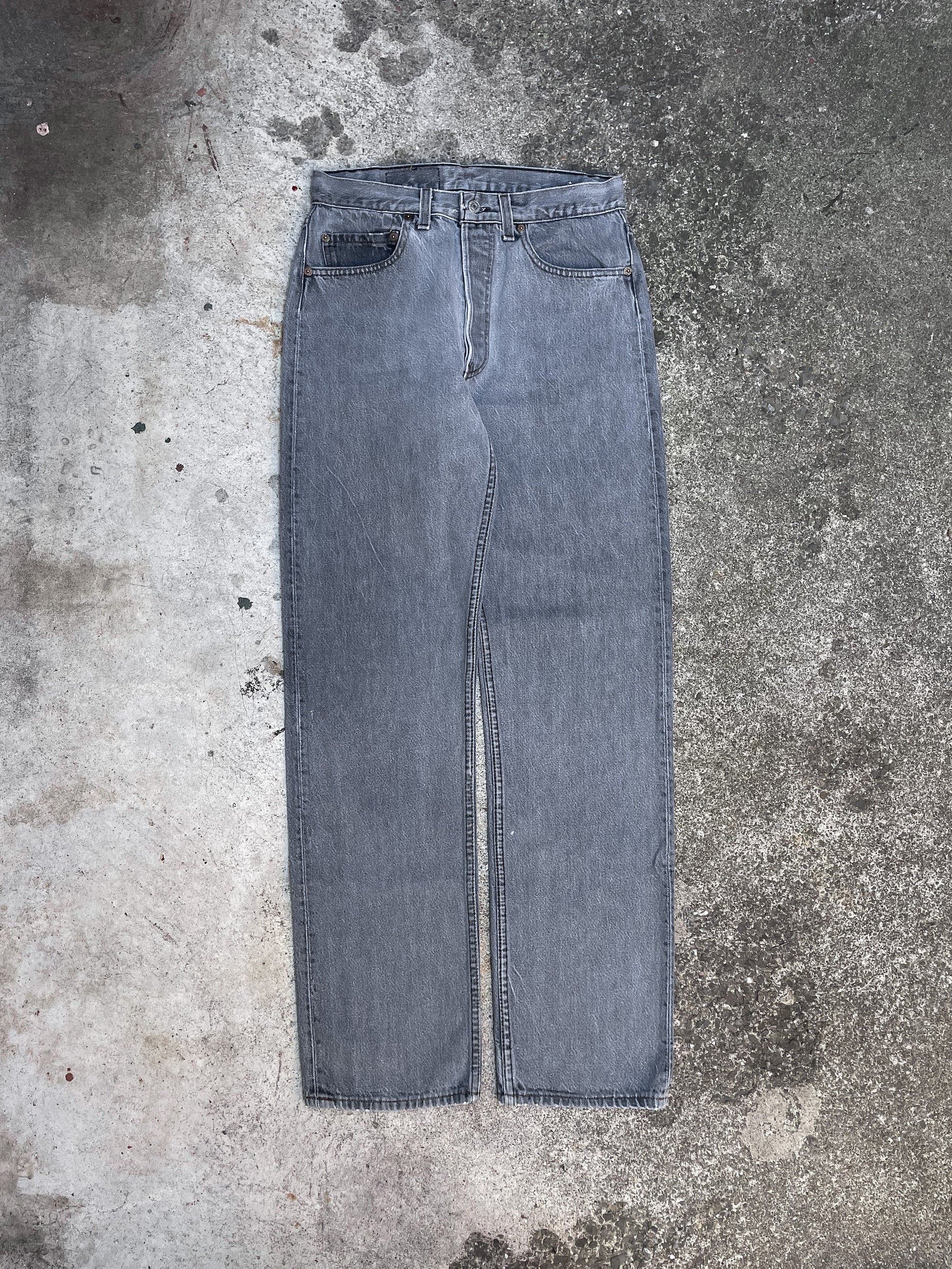 1980s/90s Levi’s Faded Grey 501 (28X32)