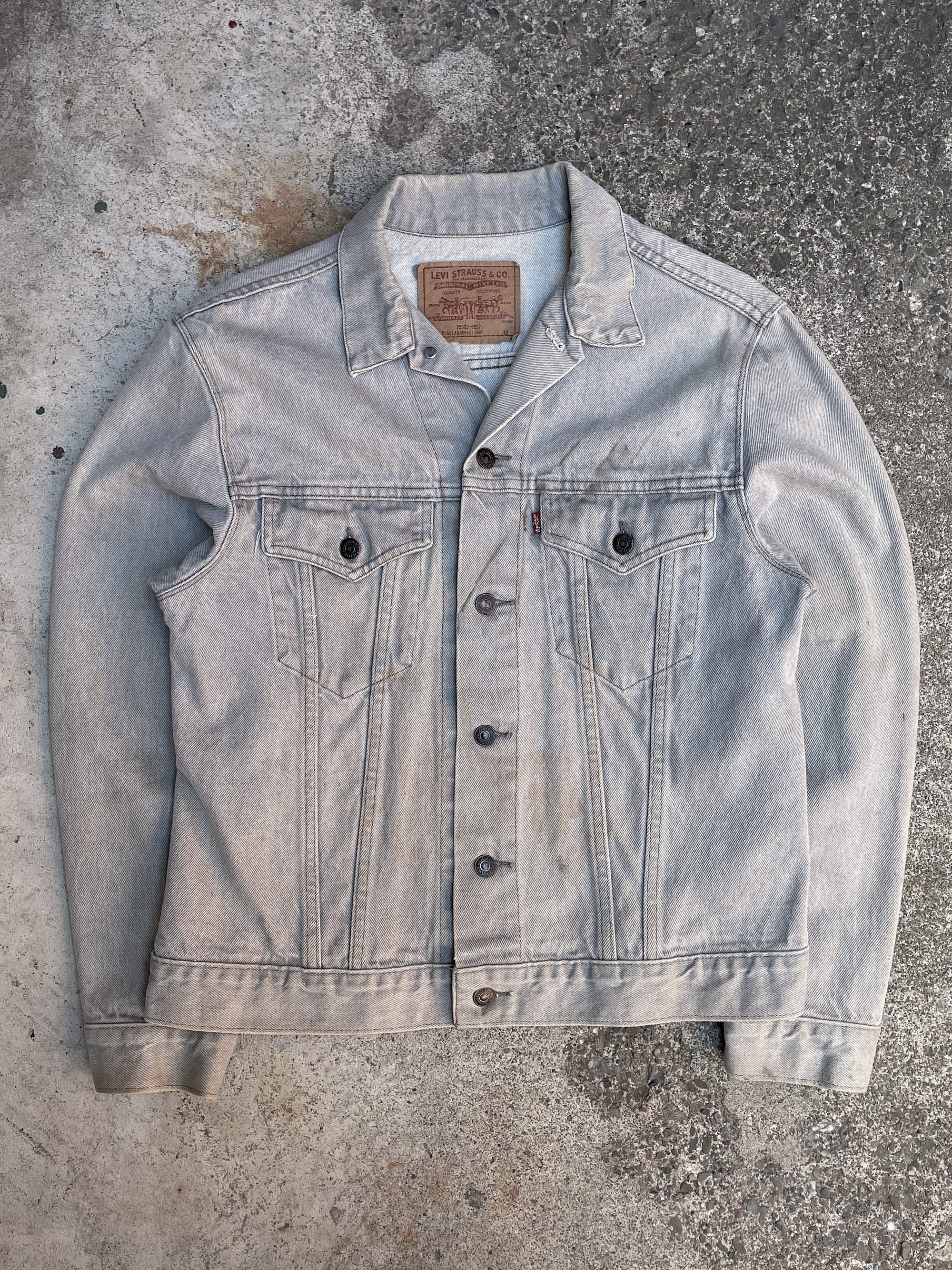 1970s/80s Levi’s Faded Grey Denim Jacket (M)