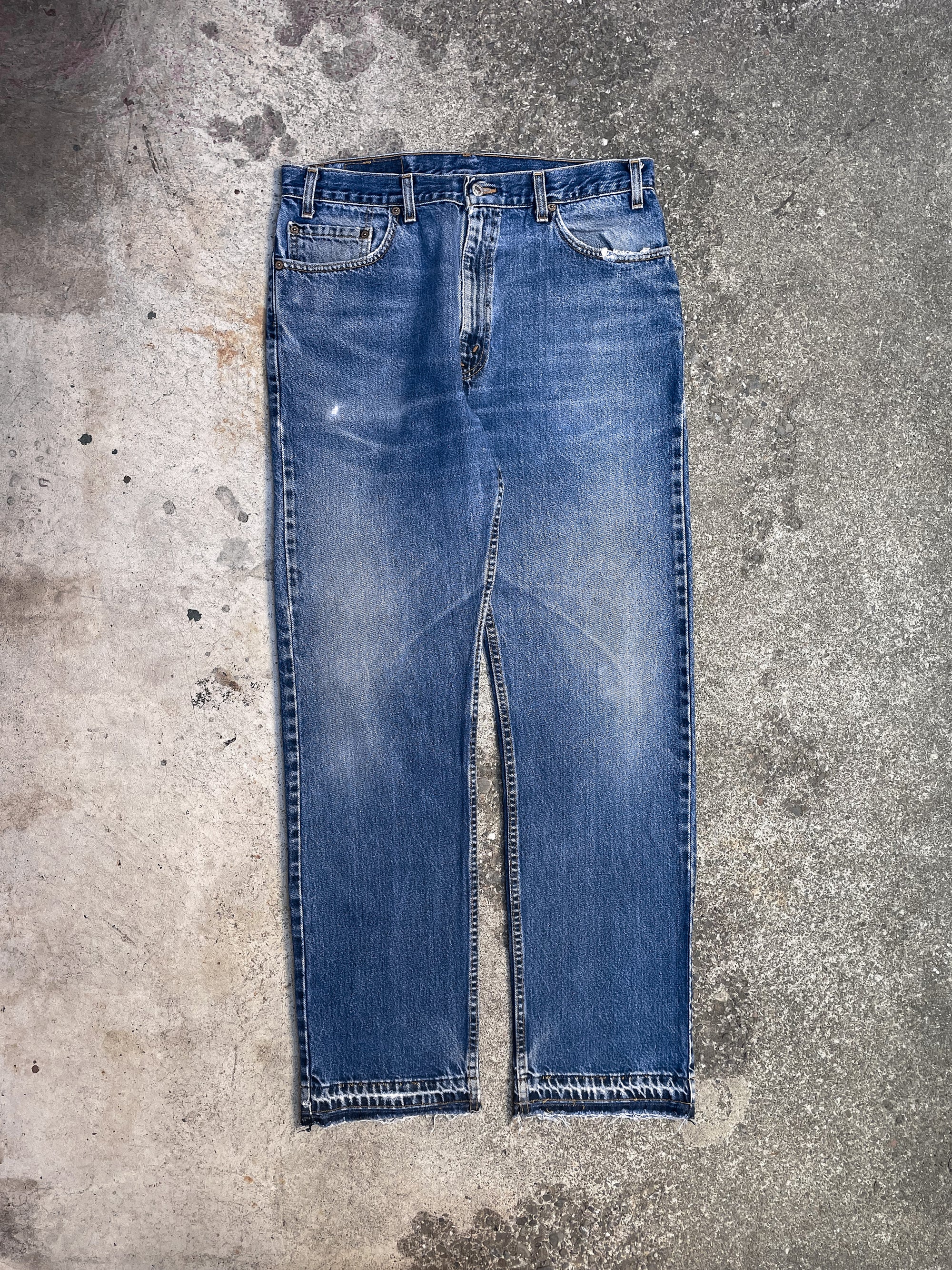 Vintage Levi’s Worn In Blue 505 Released Hem (34X32)