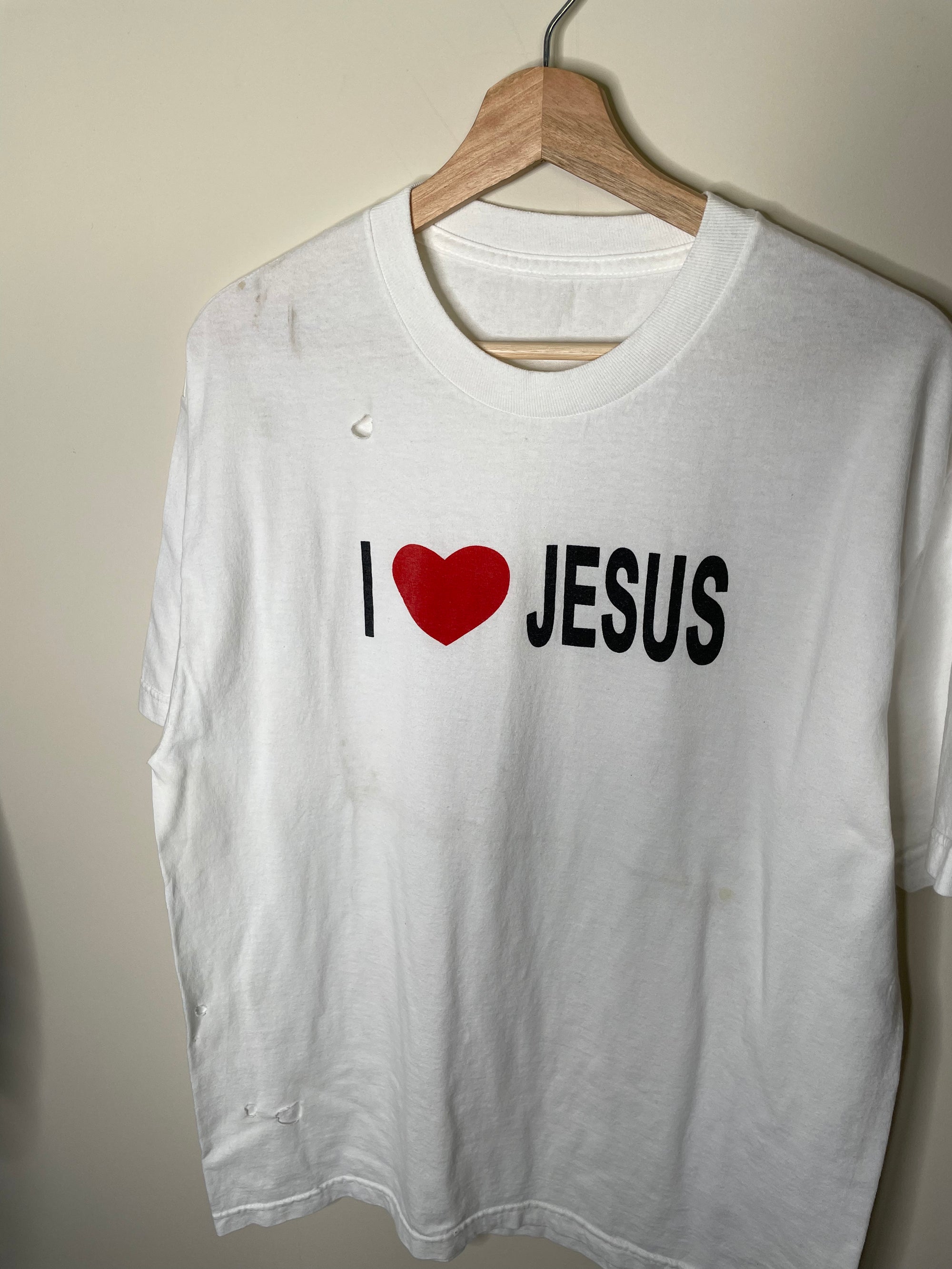 Vintage 00s “I Love Jesus” Tee (L)