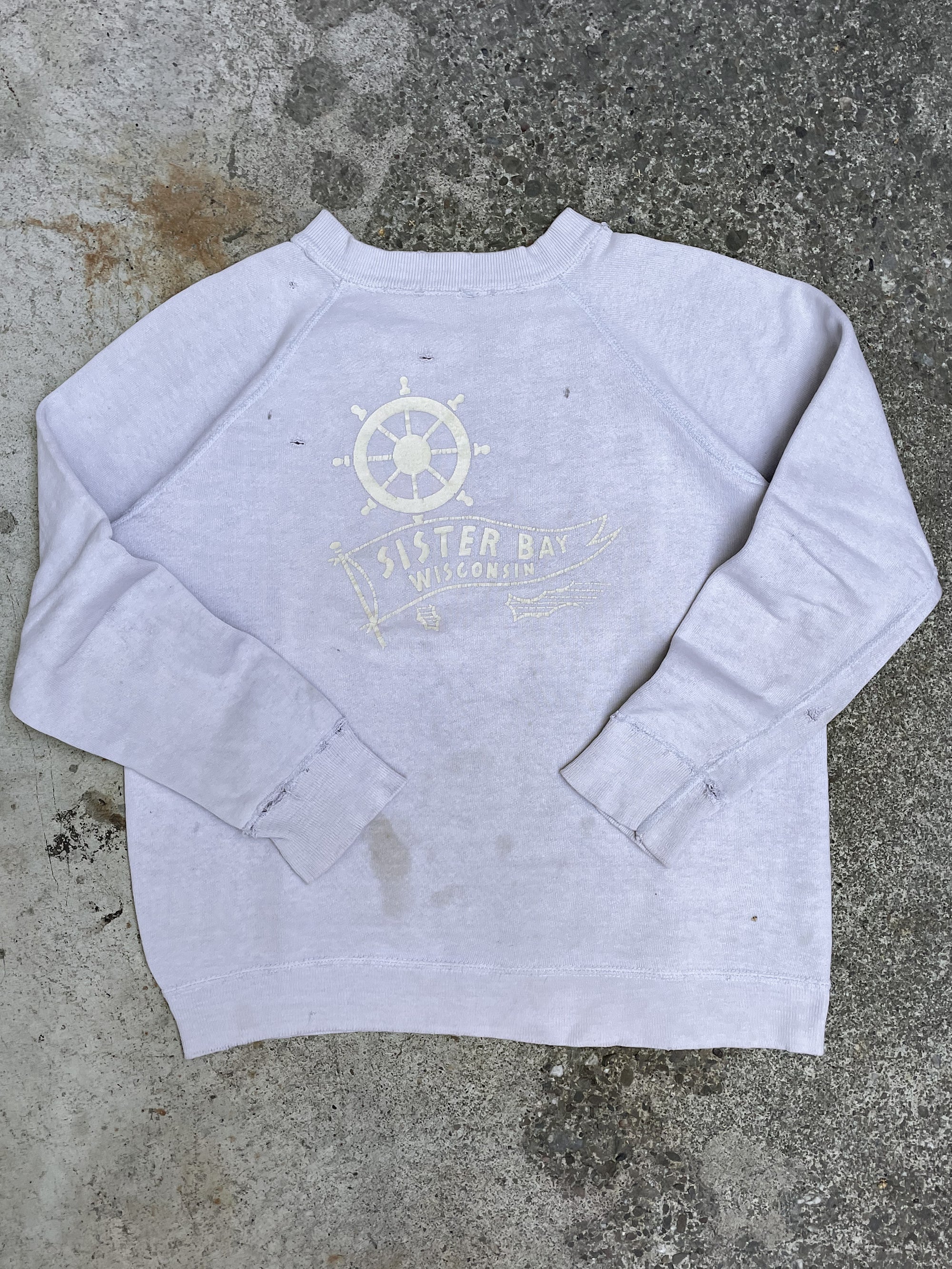 1950s/60s “Sister Bay” Pale Lavender Raglan Sweatshirt (S)