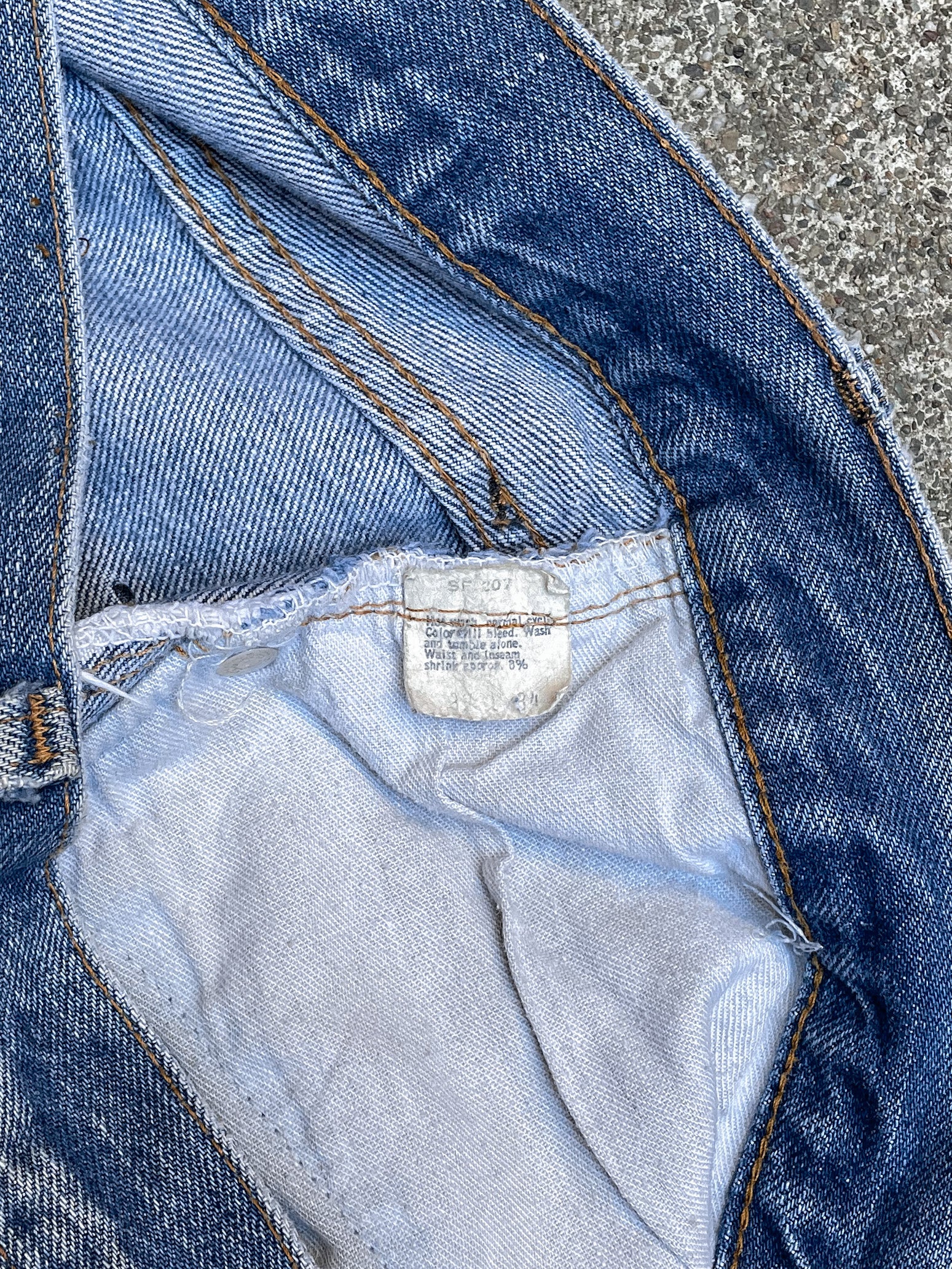 1970s Levis Worn In Faded Blue 501 Selvedge (29X28)