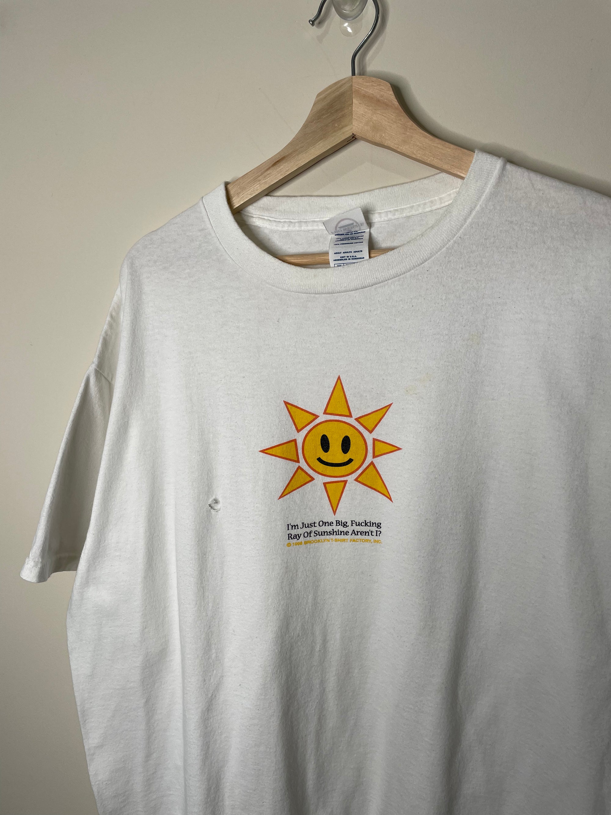 1990s/00s “Ray of Sunshine” Tee (XL)