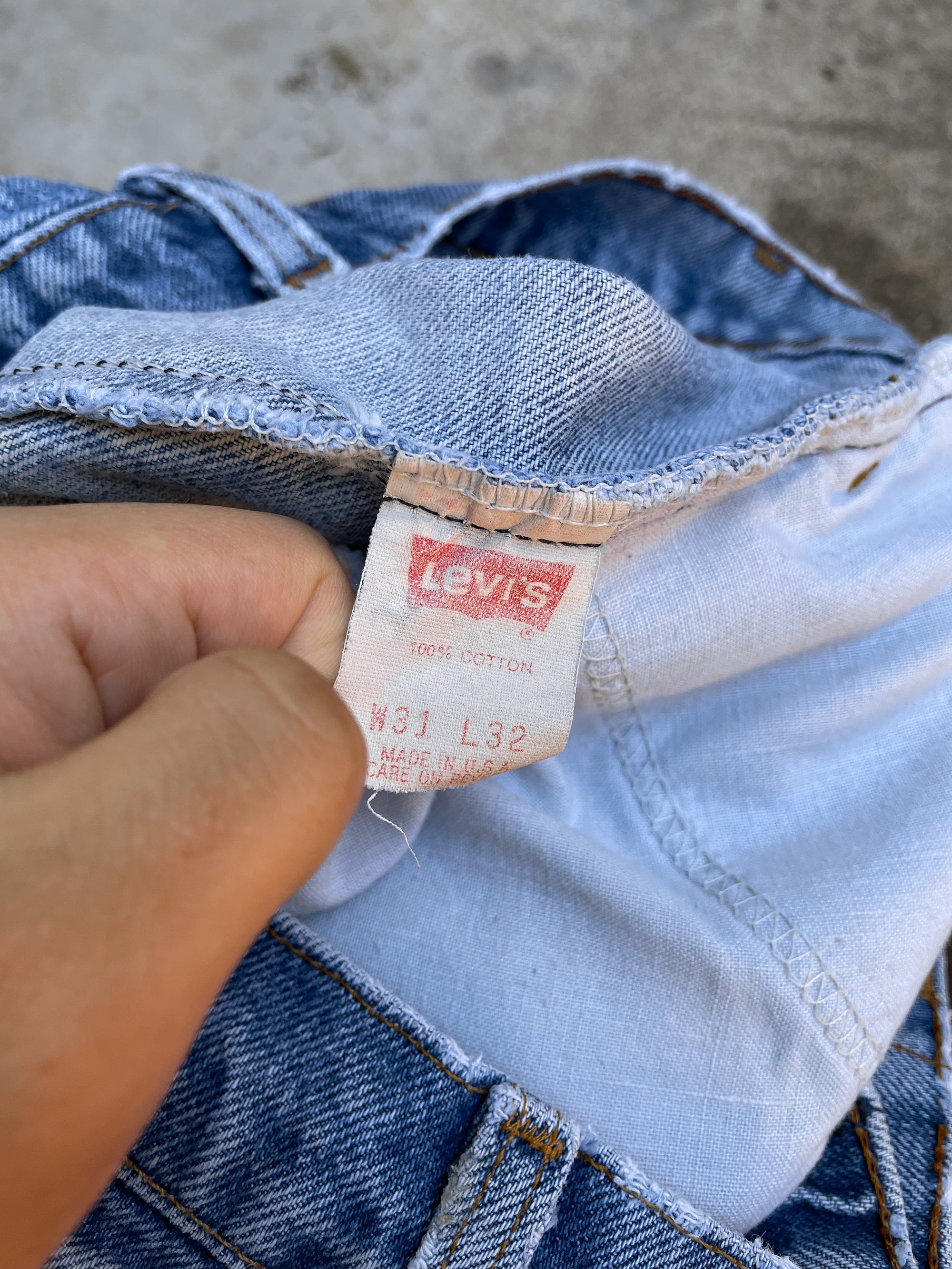 1980s/90s Orange Tab Levi’s Distressed Faded Blue 684 (28X29)