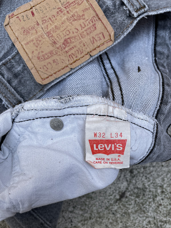 1980s/90s Levi’s Faded Grey 501 (28X32)