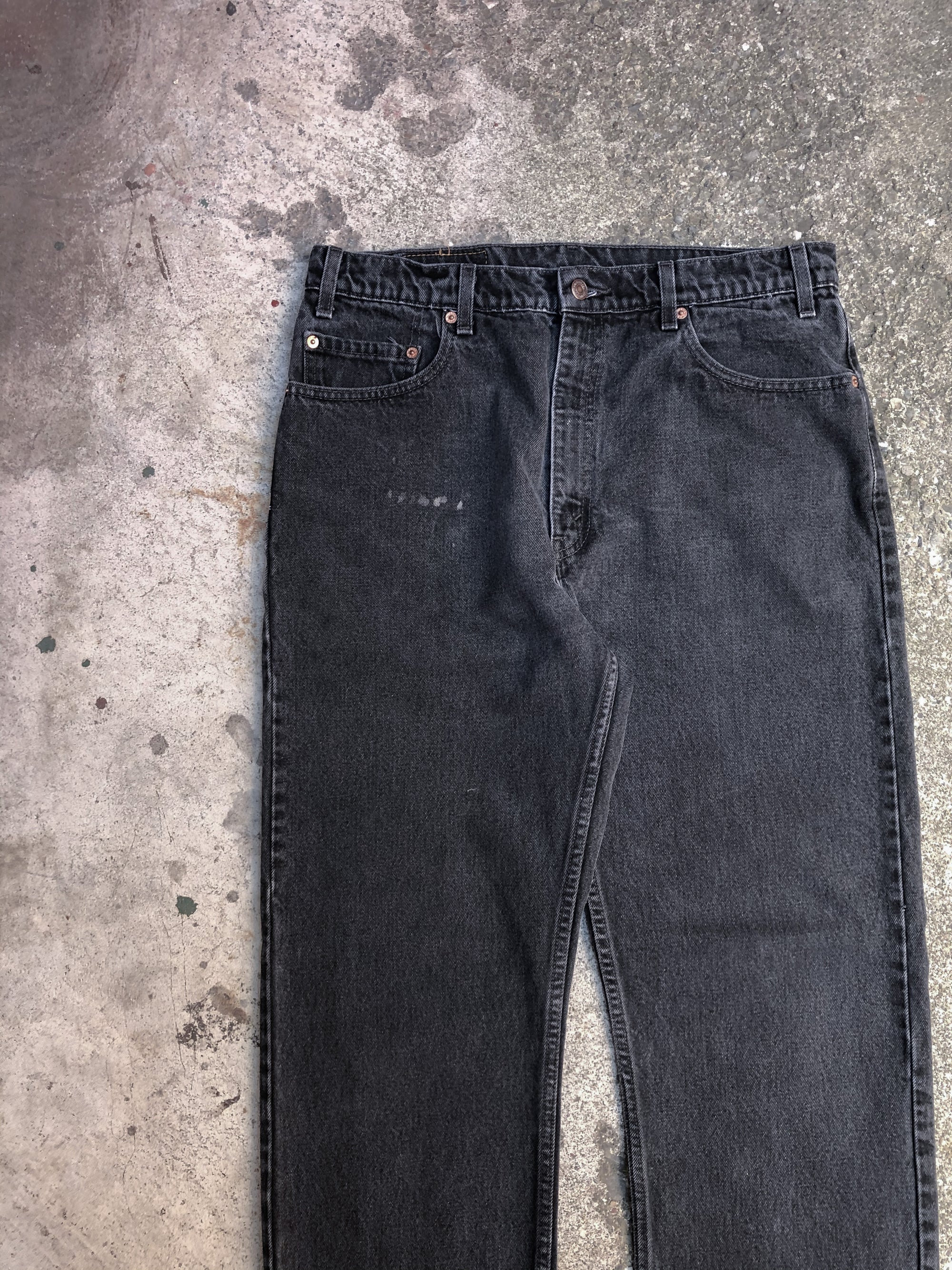 1990s Levis Faded Dark Charcoal 505 Released Hem (34X31)