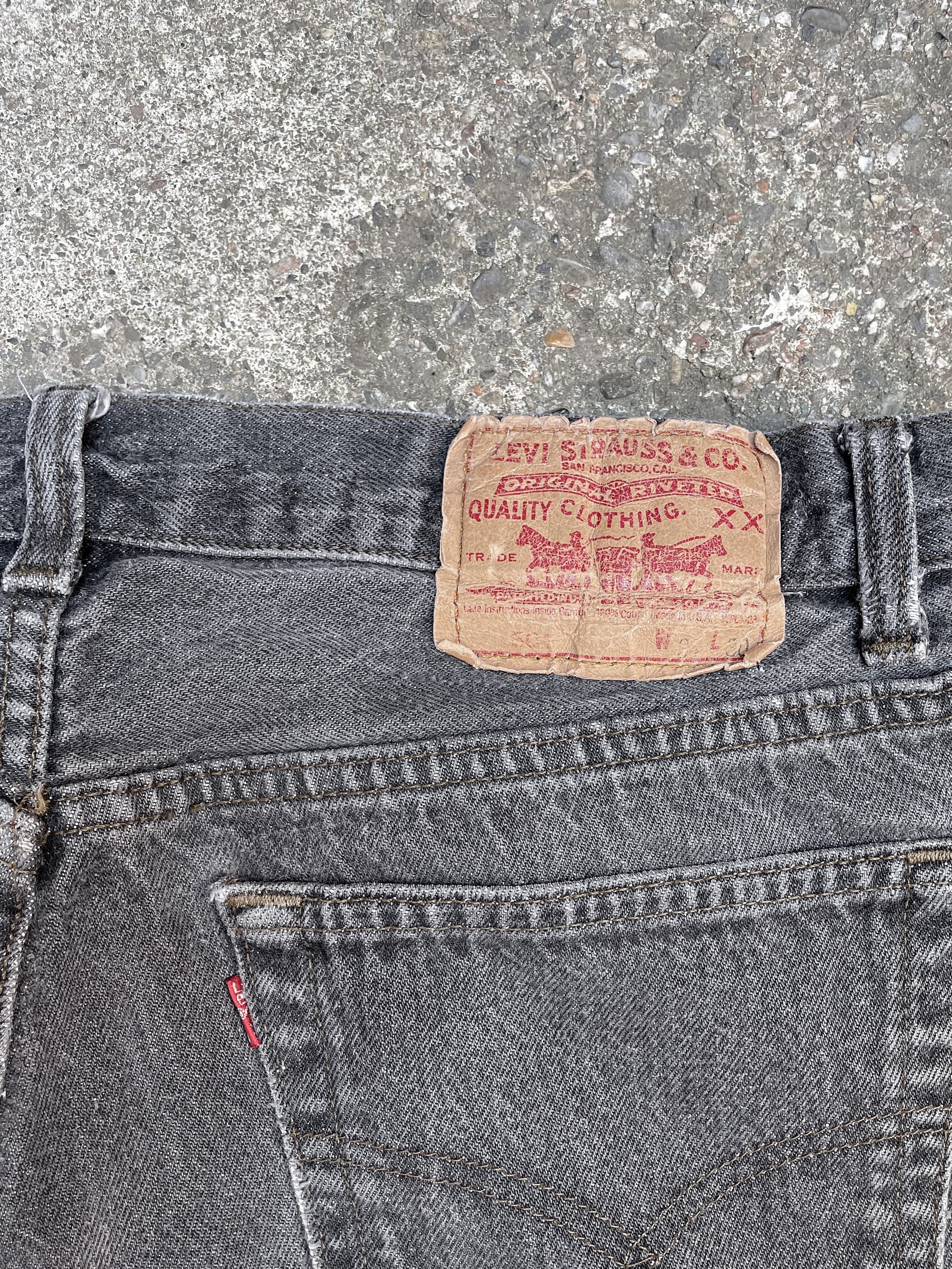 1980s/90s Levis Faded Grey 501 Released Hem (32X29)