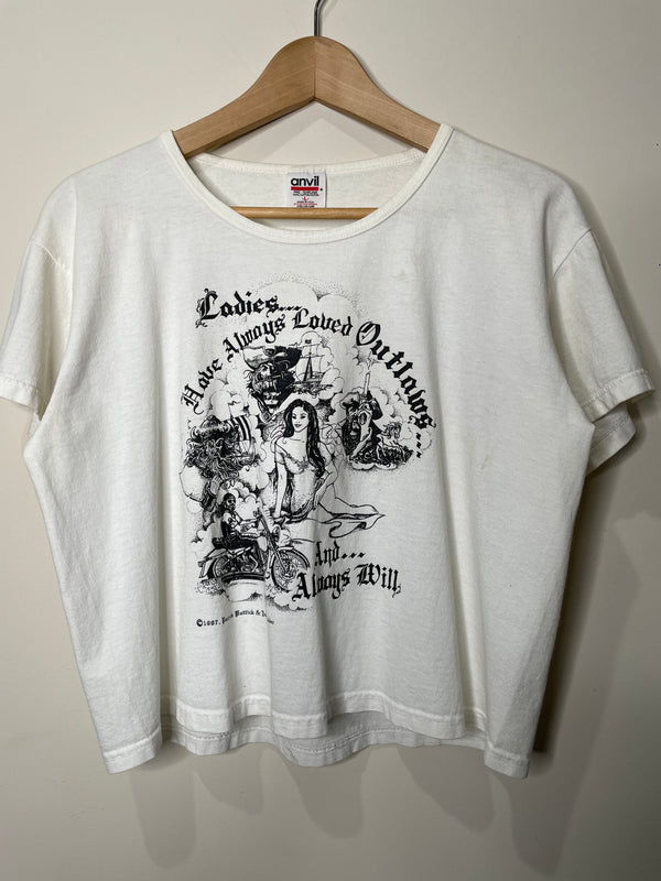 1990s “Ladies Have Always Loved Outlaws…” Cropped Tee (M)