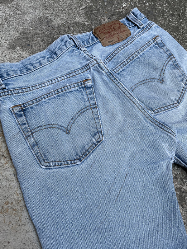 1990s Levi’s Patch Repaired Faded Blue 501 (28X26)