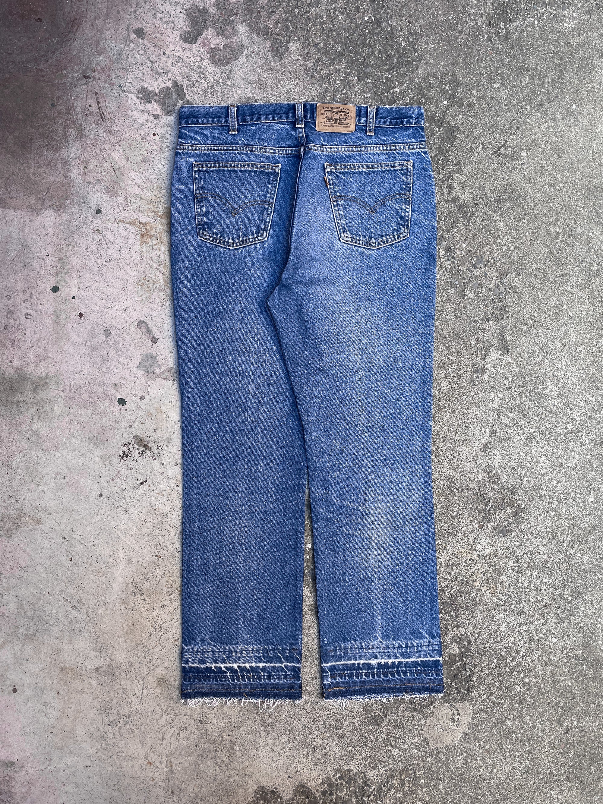 1990s Orange Tab Levi’s Blue 619 Released Hem (35X30)