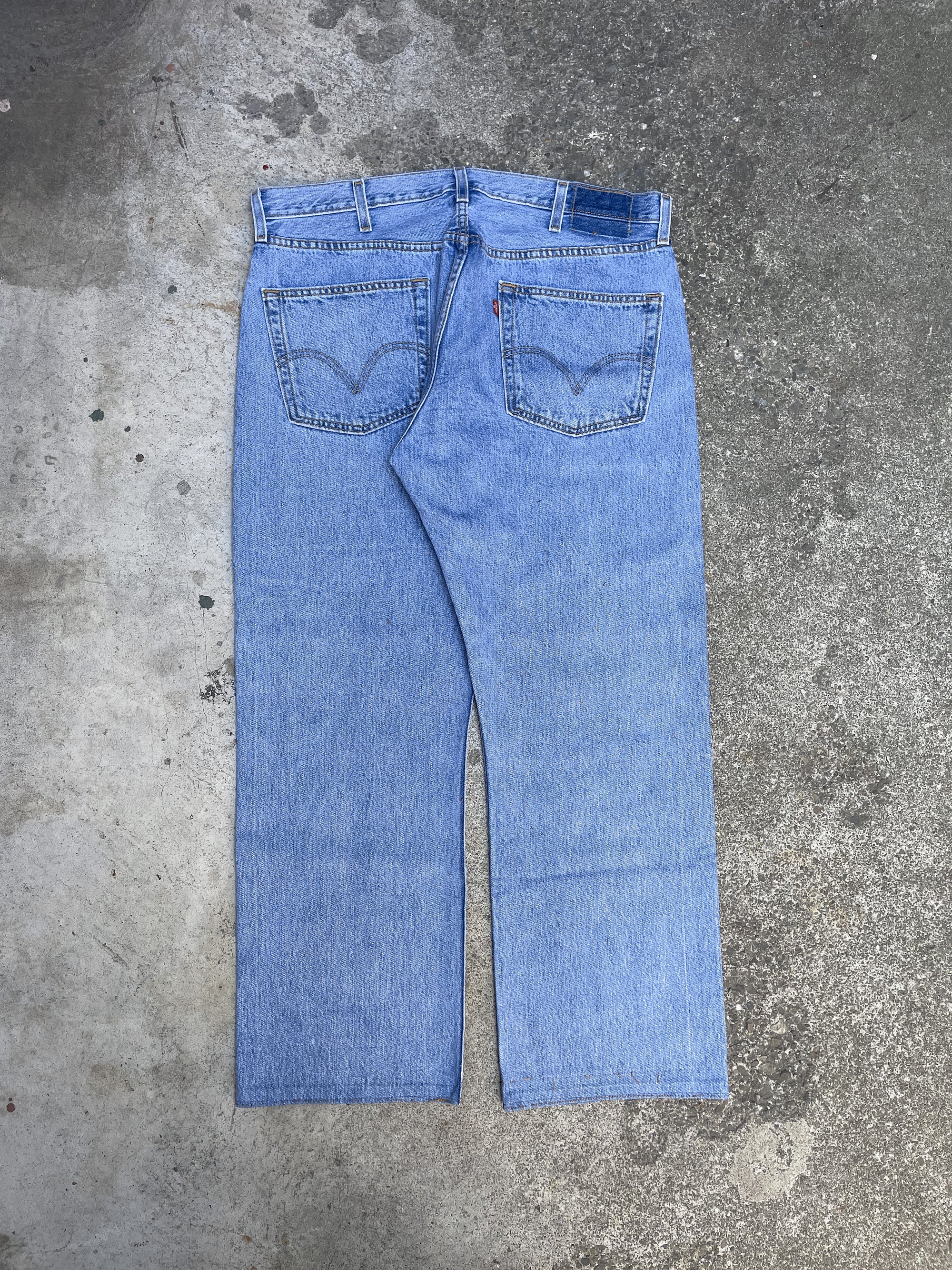 Vintage Levis Blue 501 (37X27)