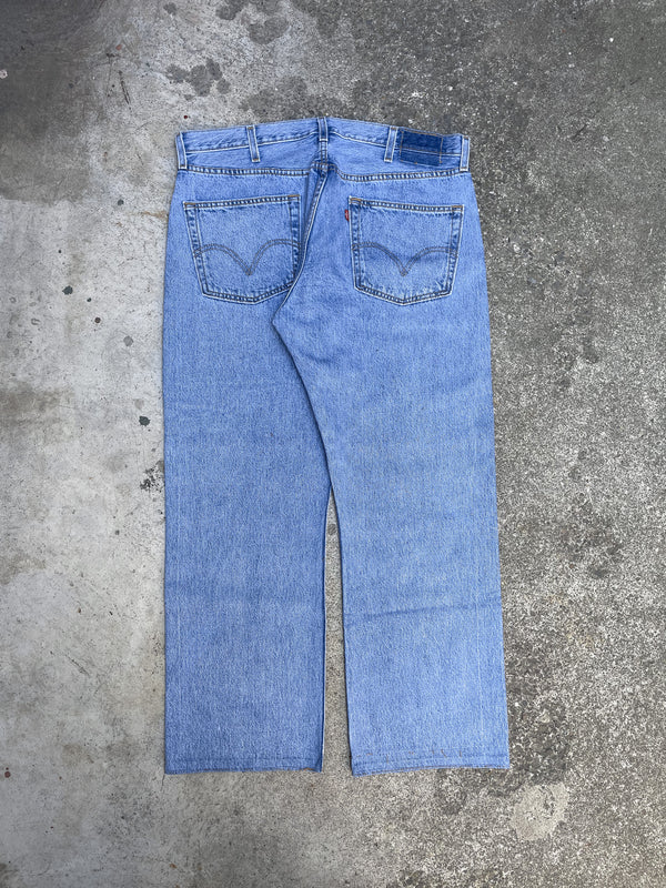 Vintage Levis Blue 501 (37X27)