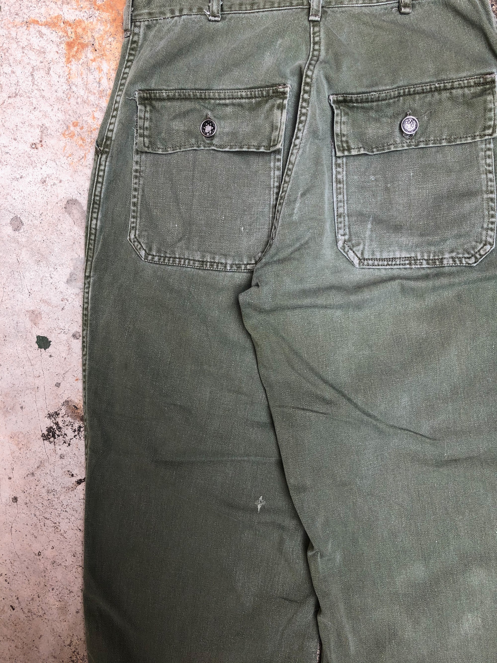 1960s Talon Zip Repaired Faded OG 107 Military Pants (28X27)