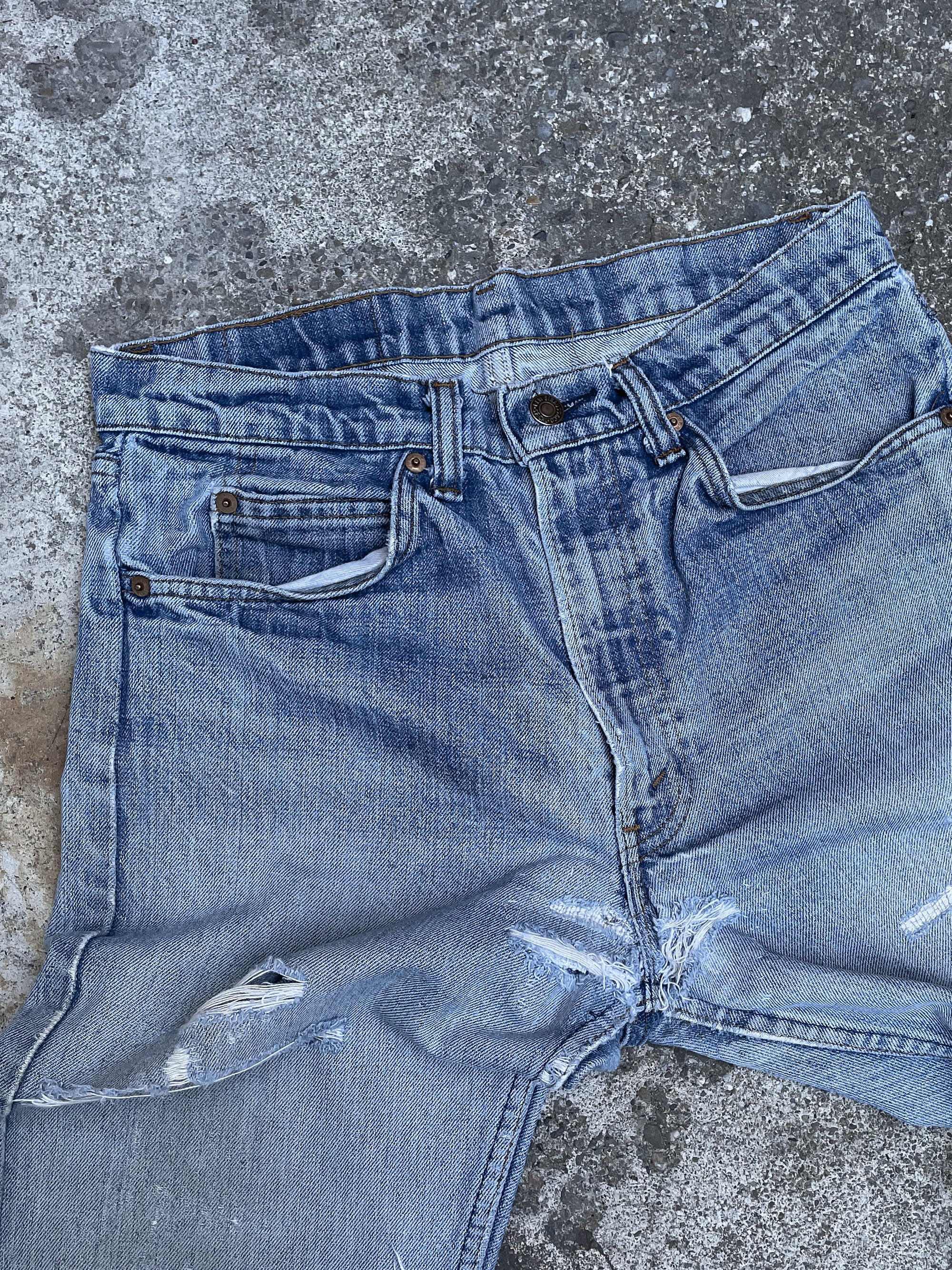 1970s/80s Orange Tab Levi’s Repaired Faded Blue 505 (31X32)