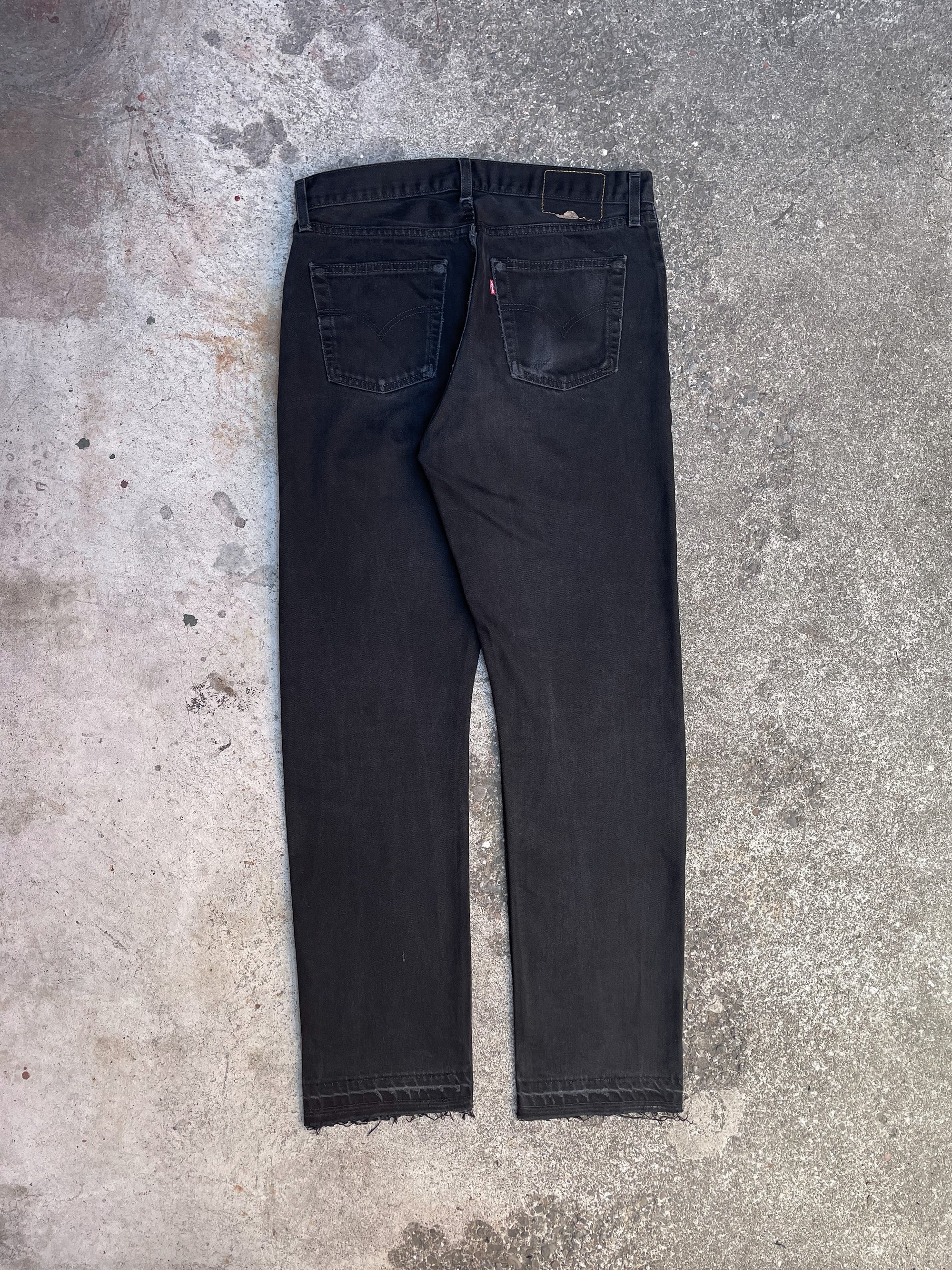 1990s/00s Levi’s Blue Black 521 Released Hem (32X32)