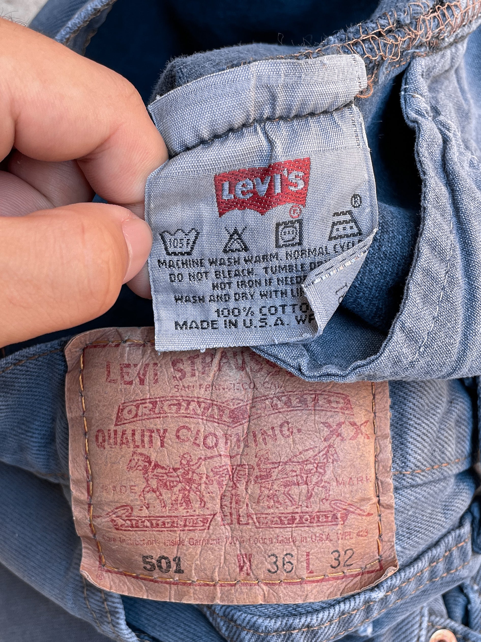 1990s Levi’s Sun Faded Blue 501 Released Hem (34X31)