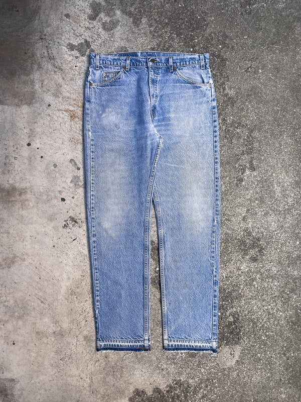 1990s Orange Tab Levi’s Repaired Faded Blue 505 Released Hem (34X32)