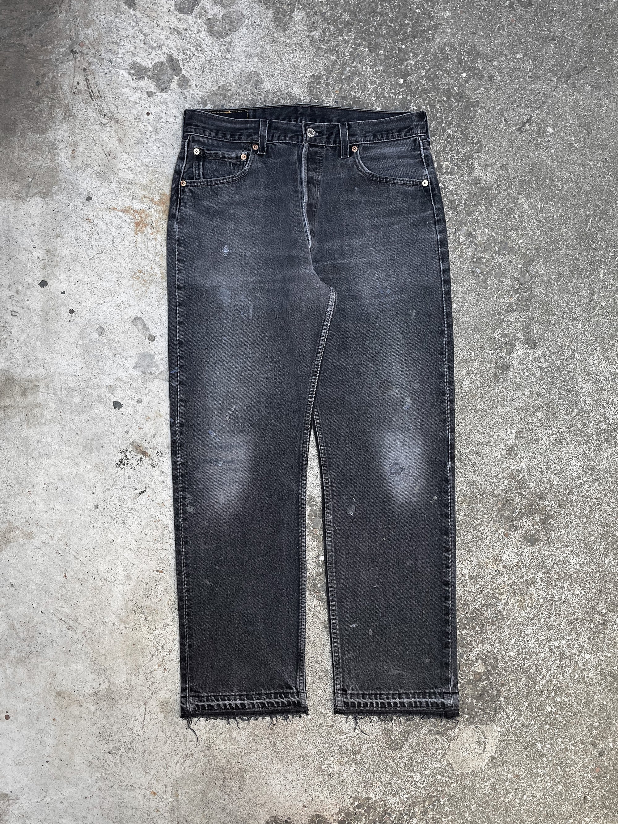 Vintage Levi’s Faded Black 501 Released Hem (31X29)