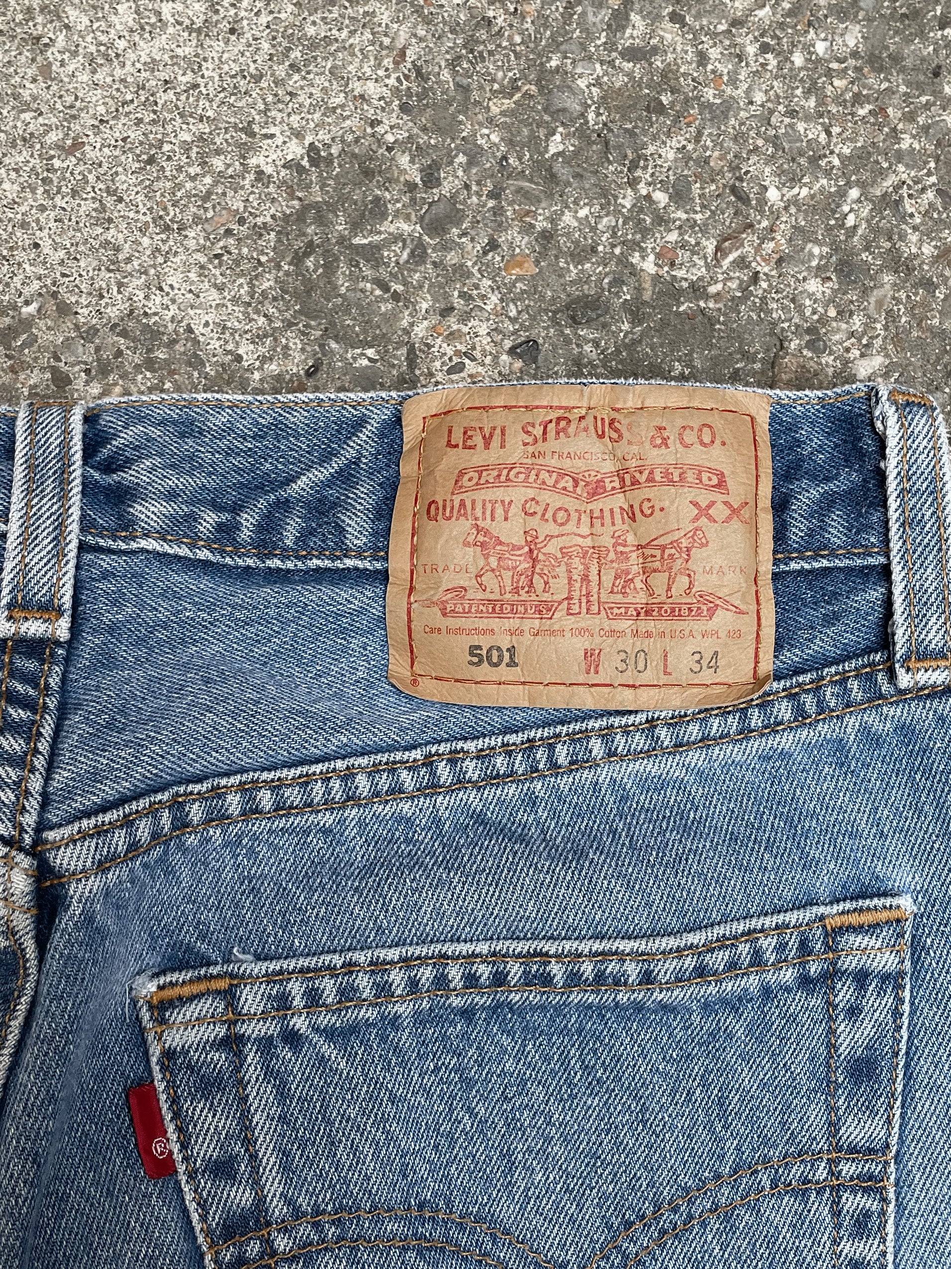 Vintage Levi’s Faded Blue 501 Raw Hem (28X28)