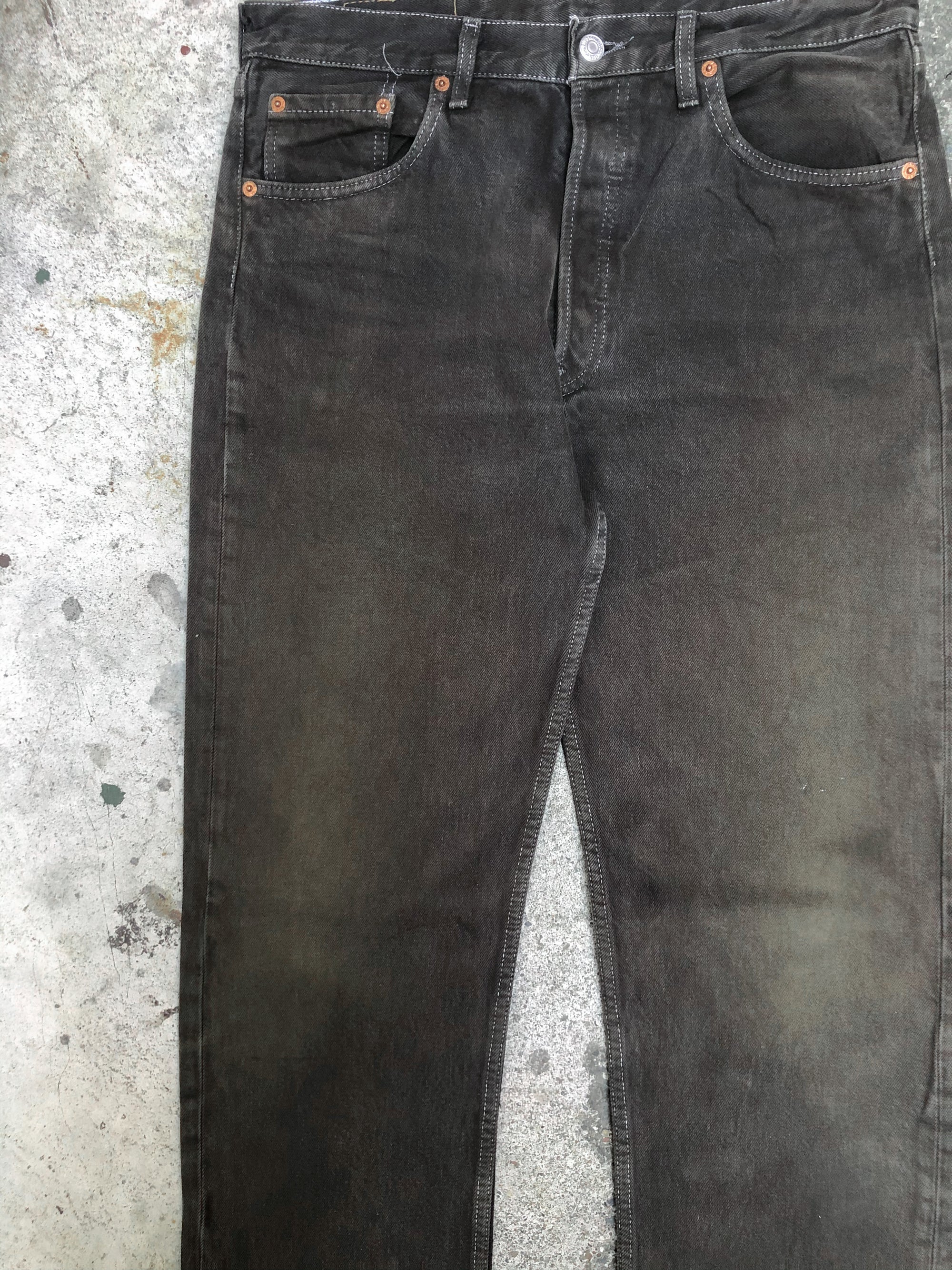 1990s Levis Faded Burnt Olive Brown 501 (32X34)