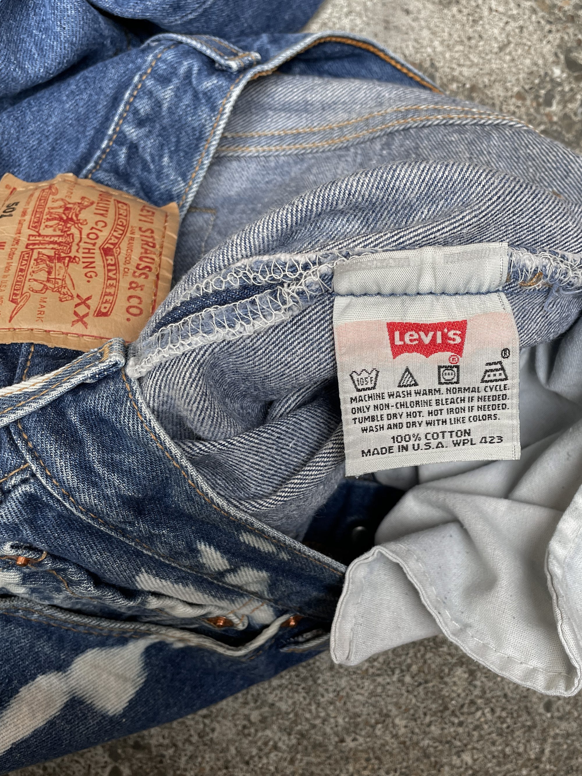 Vintage Levi’s Worn In Blue 501 (29X32)