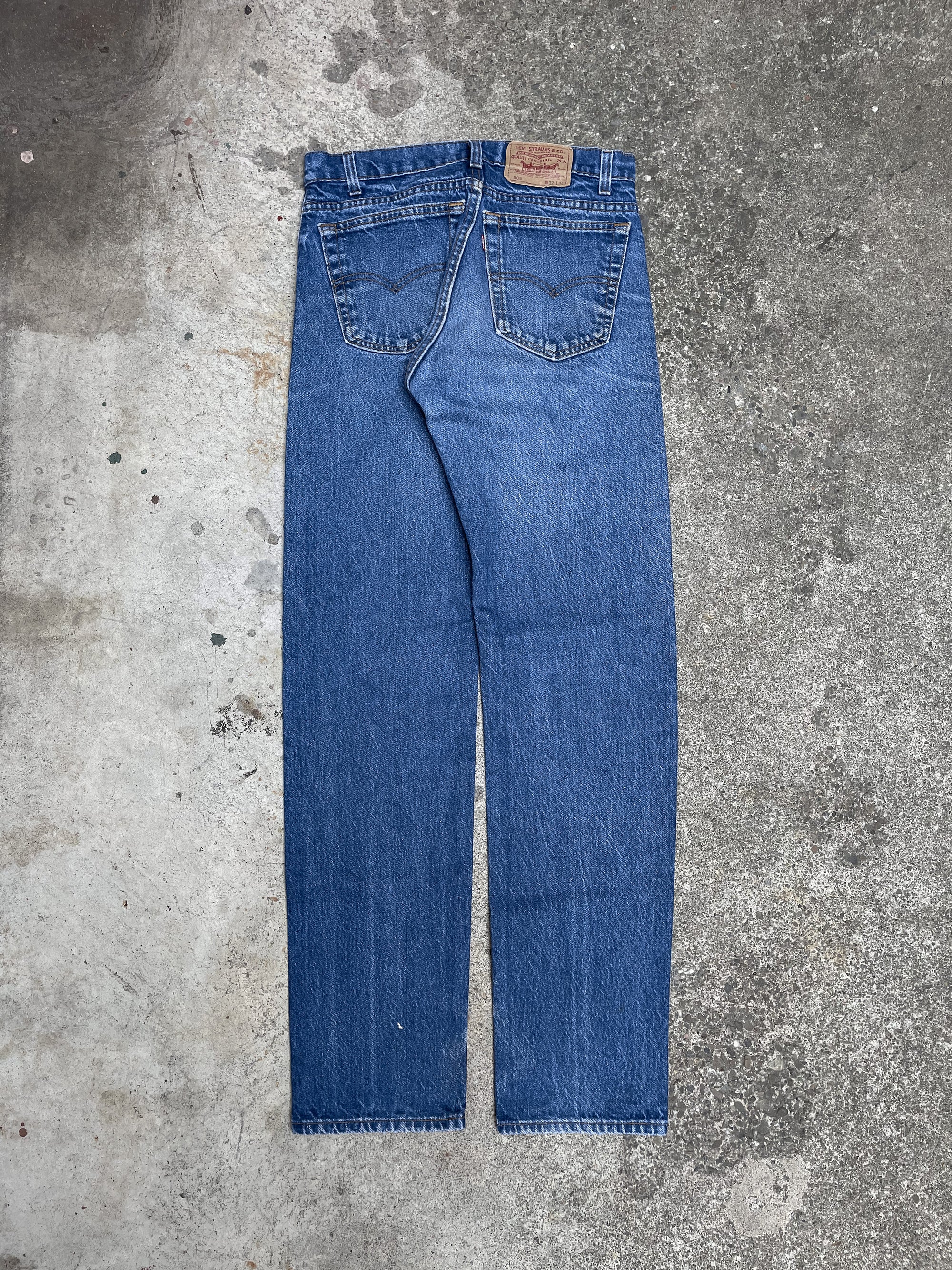 1980s Levi’s Faded Blue 505 (30X32)