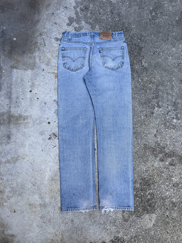 Vintage Levi’s Faded Blue 505 (32X33)