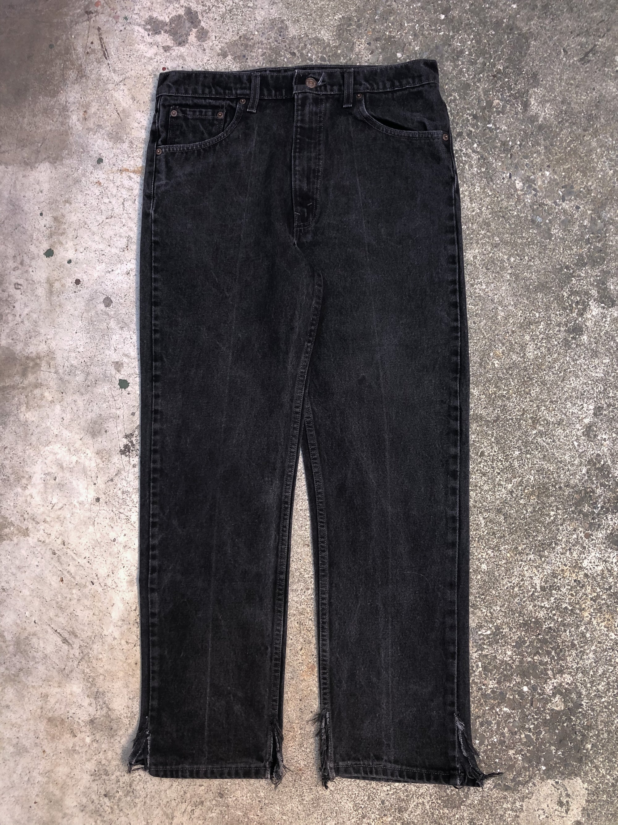 1990s Levis Faded Black 505 Split Hem (34X29)