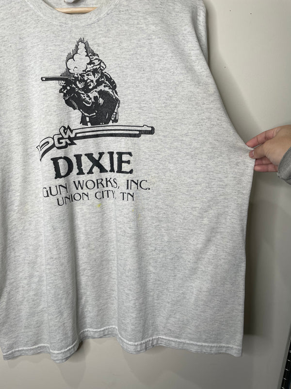 2000s “Dixie Gun Works” Tee (XL)