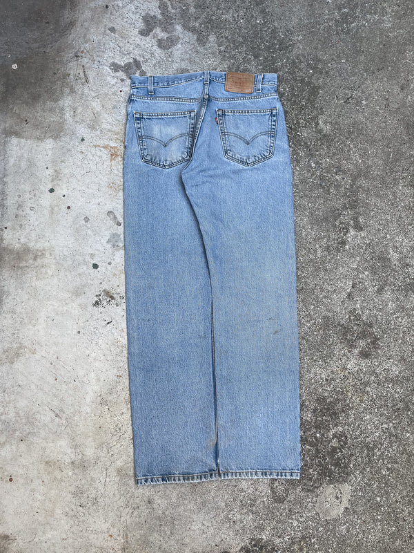 Vintage Levi’s Faded Blue 505 (32X31)