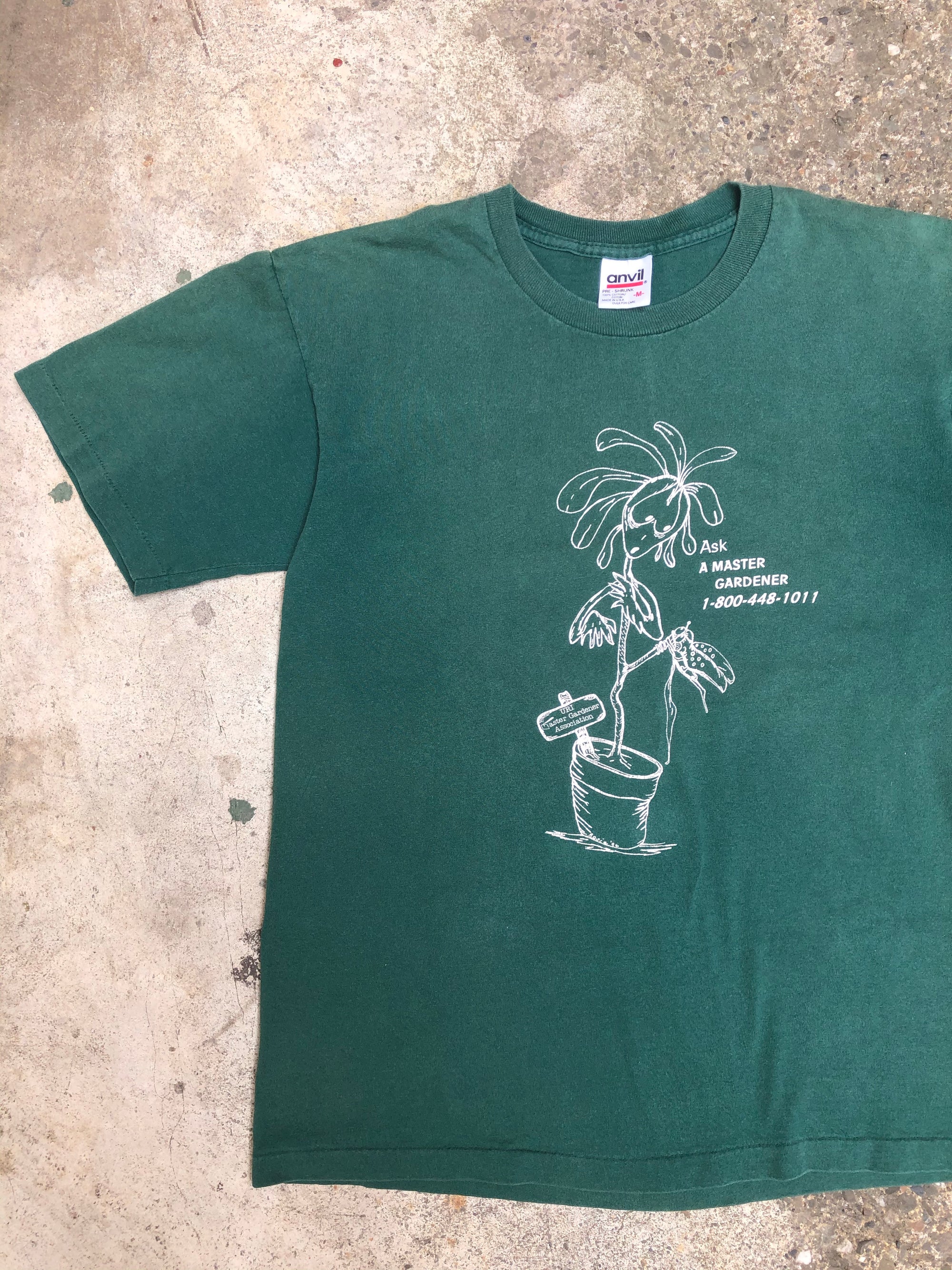 1990s Single Stitched Sun Faded “Ask A Master Gardener” Tee