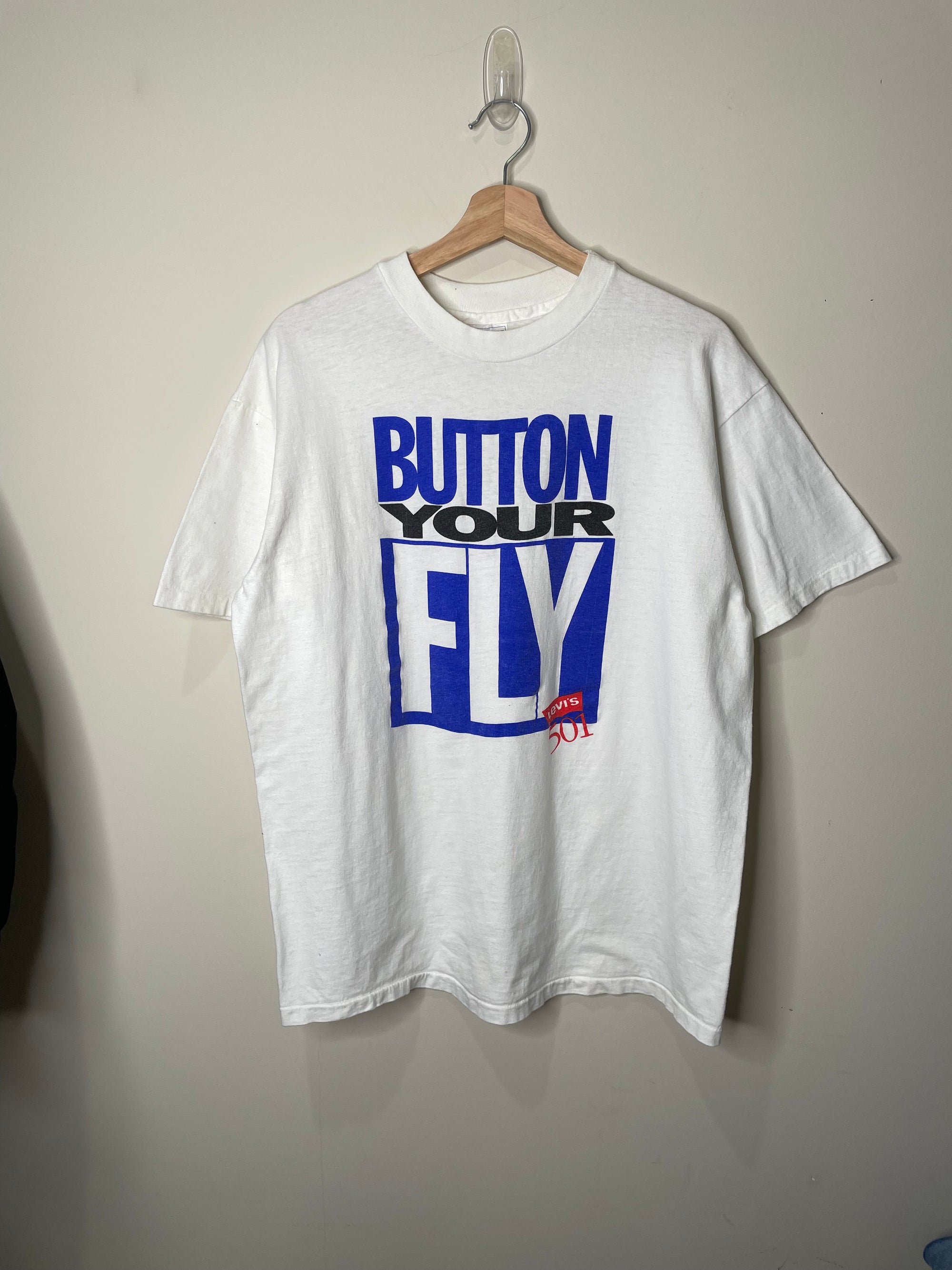 1990s “Button Your Fly” Levi’s Single Stitched Hanes Beefy Tee (L/XL)