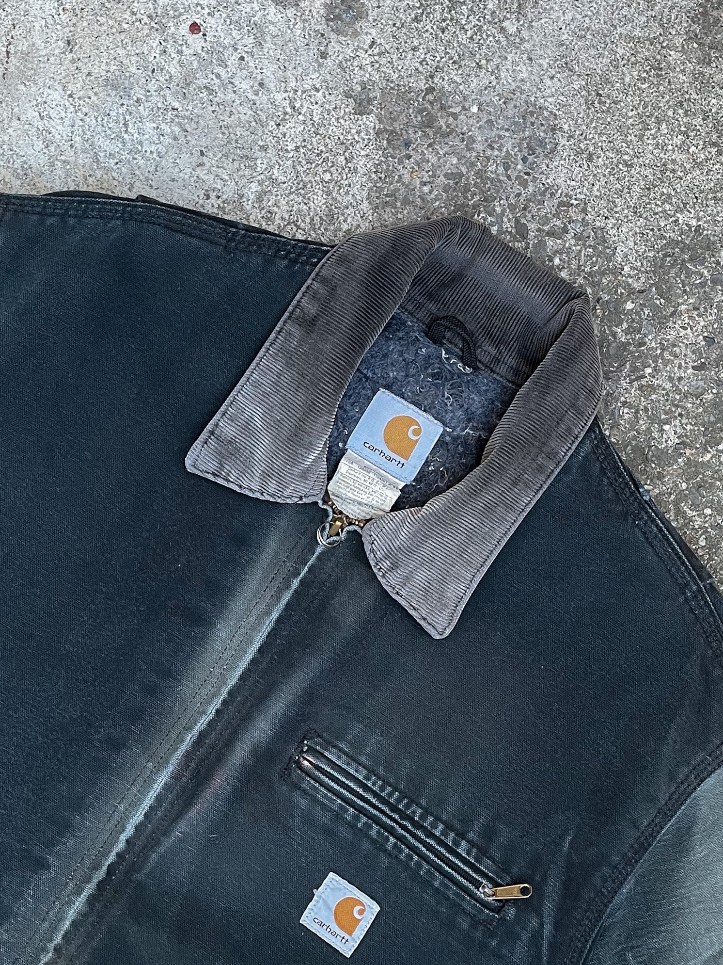 Vintage Carhartt Thrashed Sun Faded Black Lined Work Jacket (M)