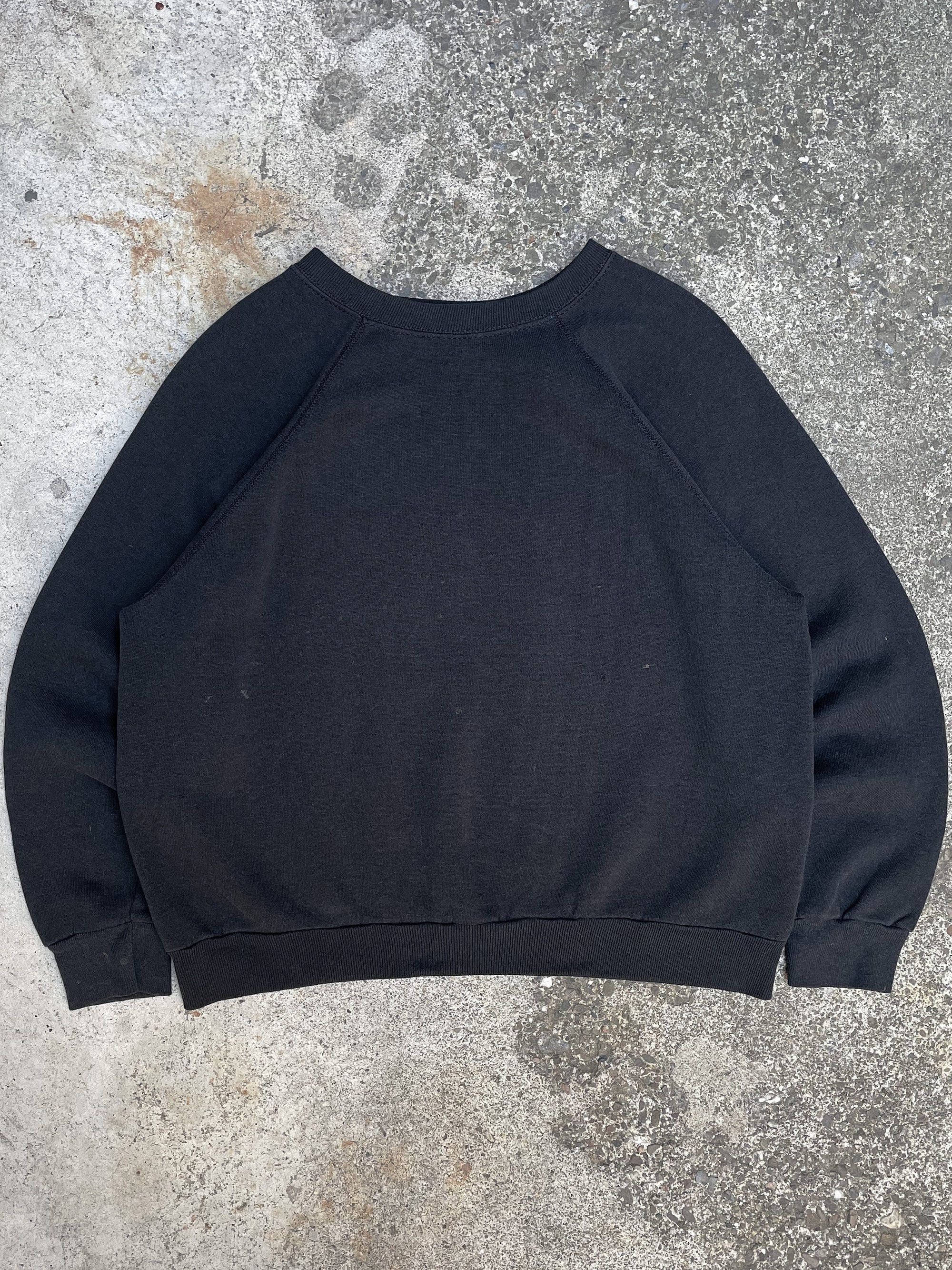1980s Black Blank Raglan Sweatshirt (M)
