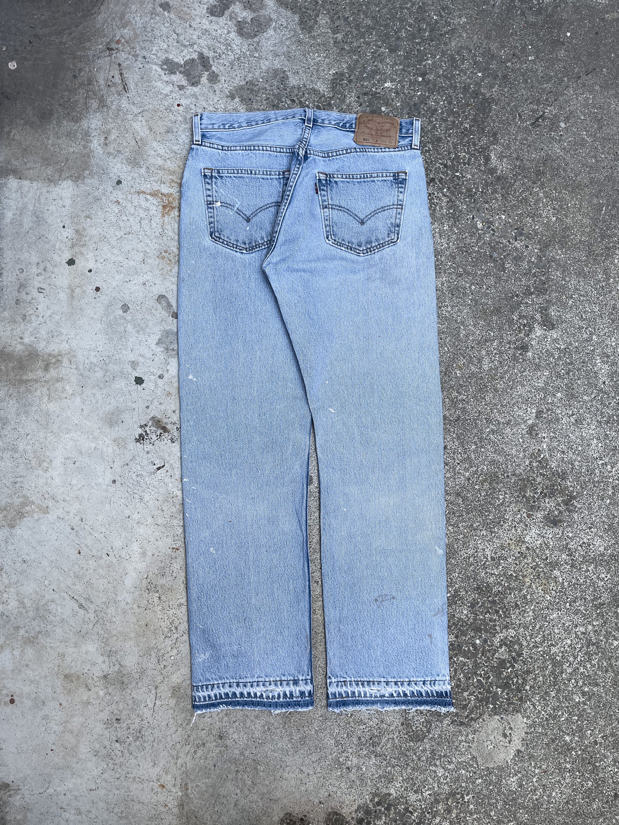 Vintage Levi’s Painted Faded Blue 501 Released Hem (31X29)