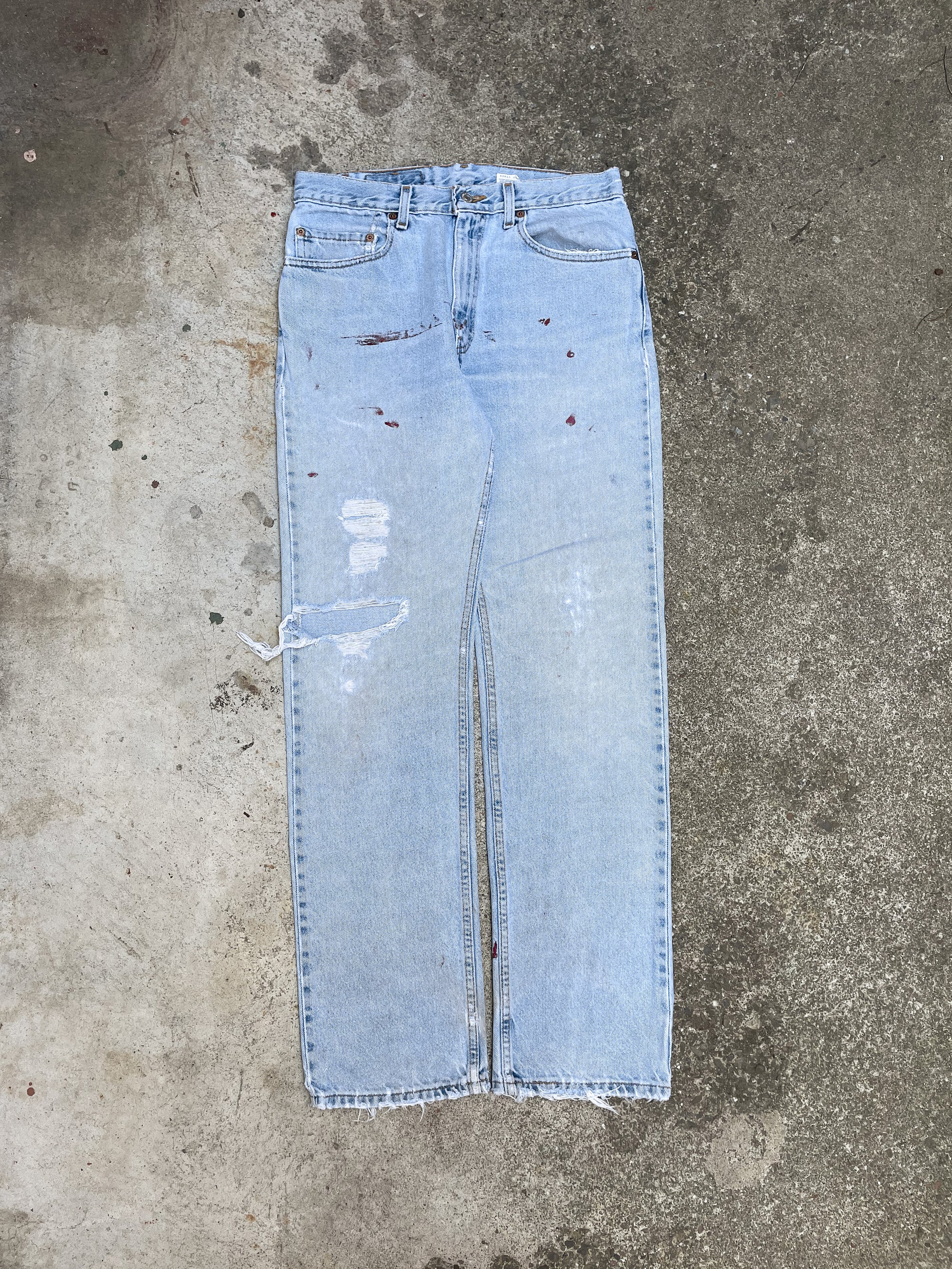 Vintage Levi’s Distressed Faded Blue 505 (31X31)