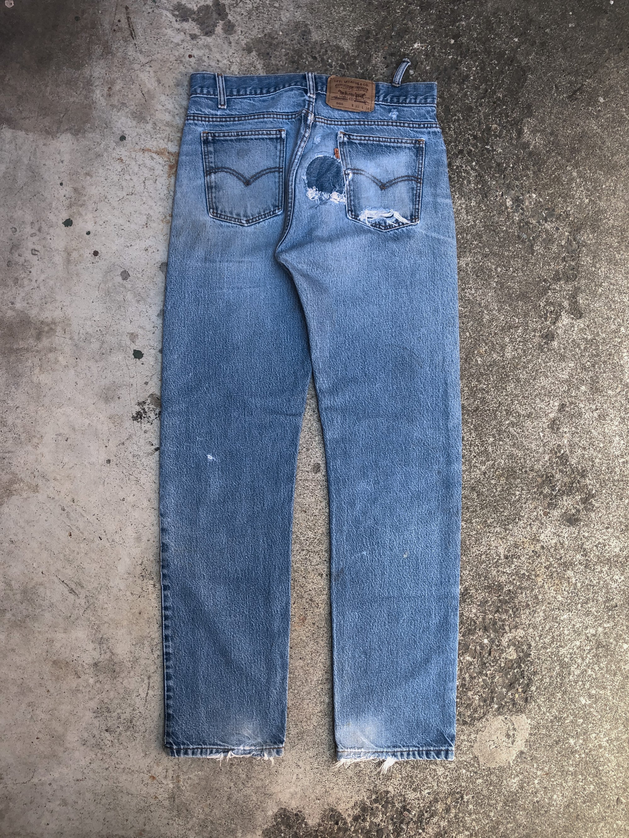 1990s Orange Tab Levis Repaired Faded Blue 505 (32X32)