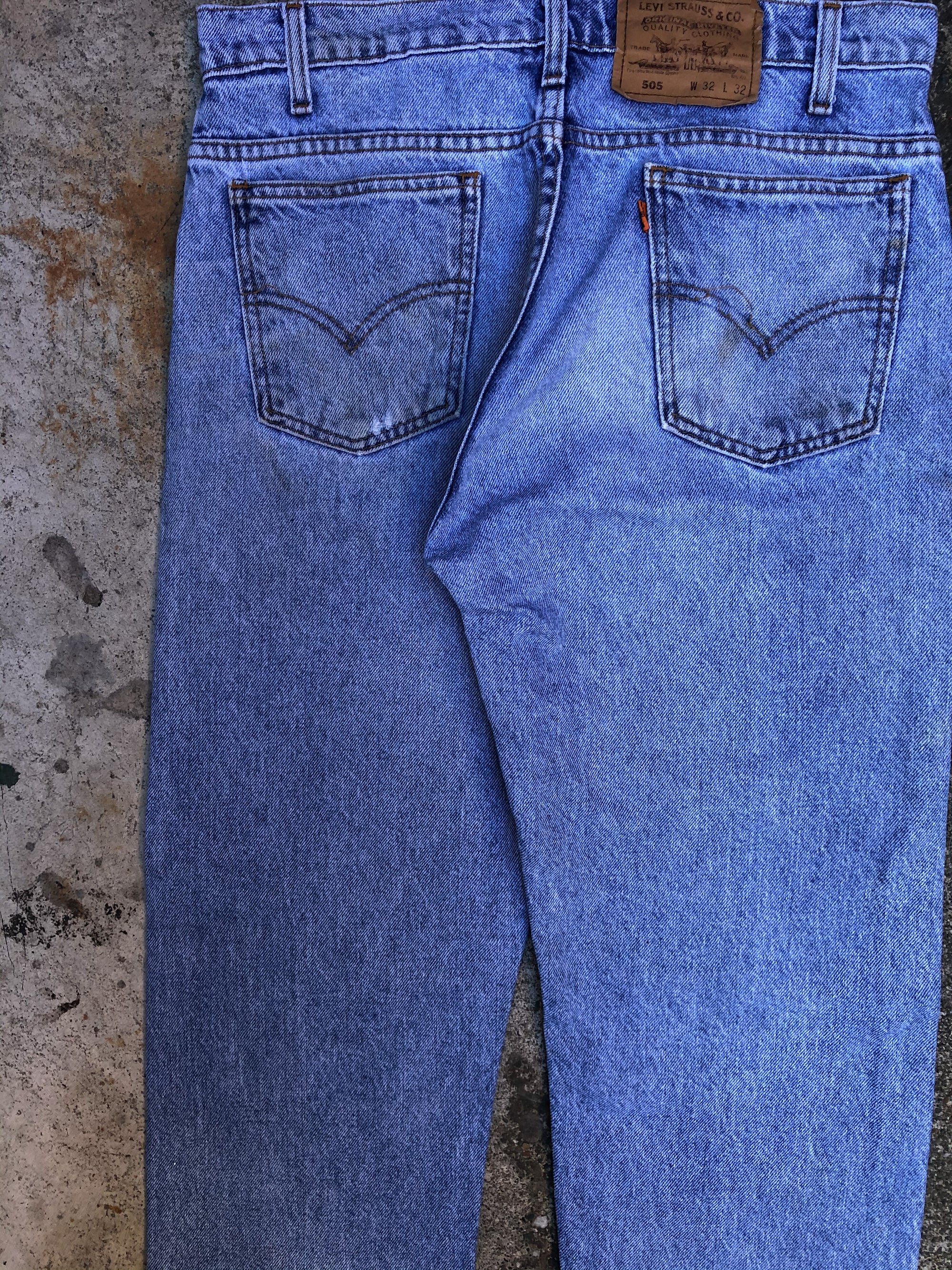 1990s Orange Tab Levis Mid Stone Wash Blue 505 (31X31)