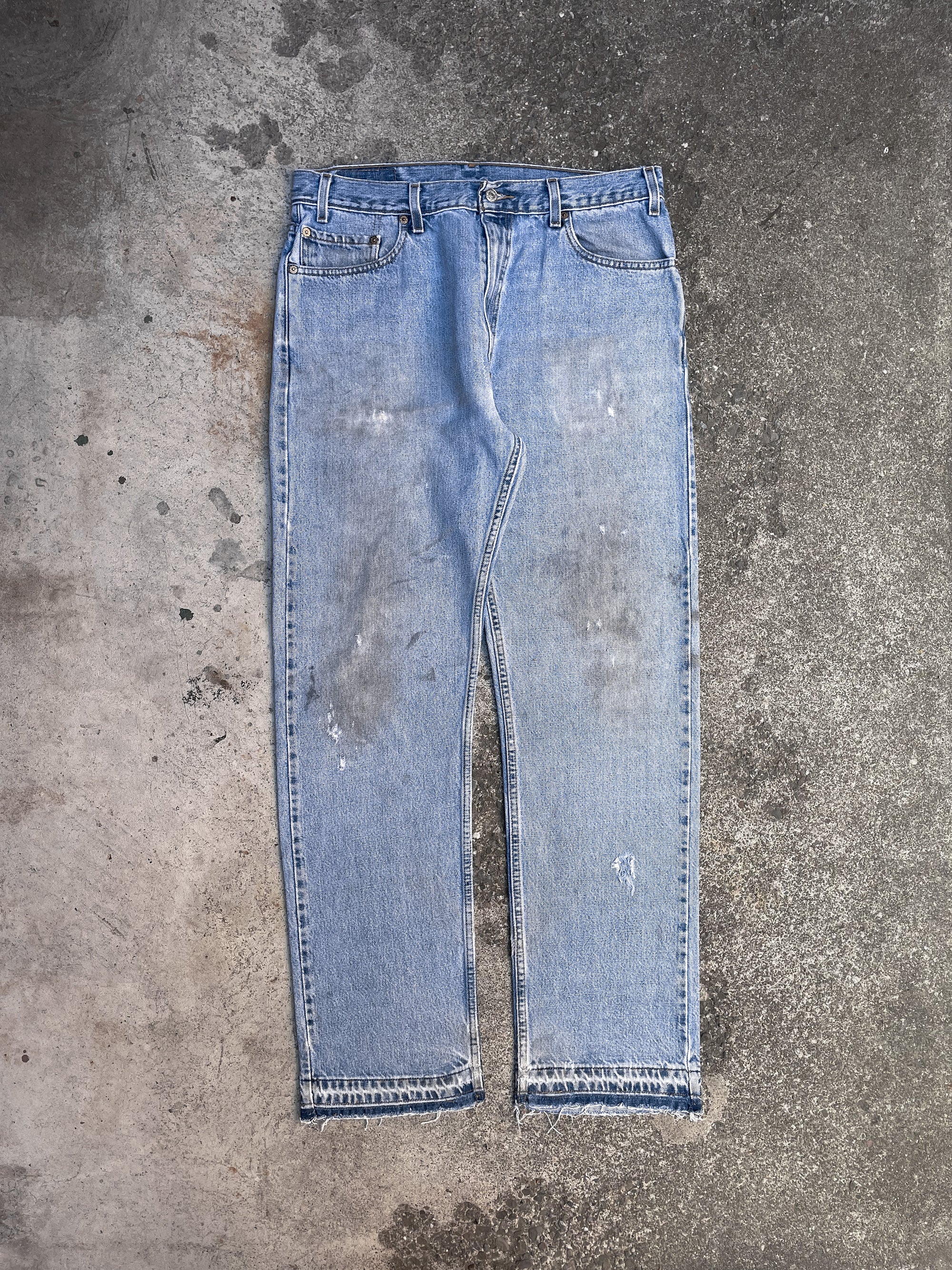 Vintage Levi’s Repaired Faded Blue 505 Released Hem (34X31)