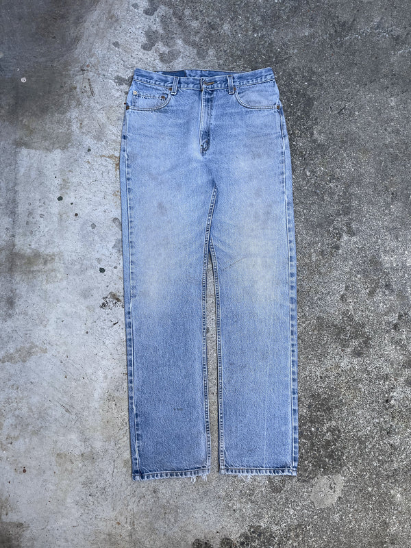 Vintage Levi’s Faded Blue 505 (32X33)