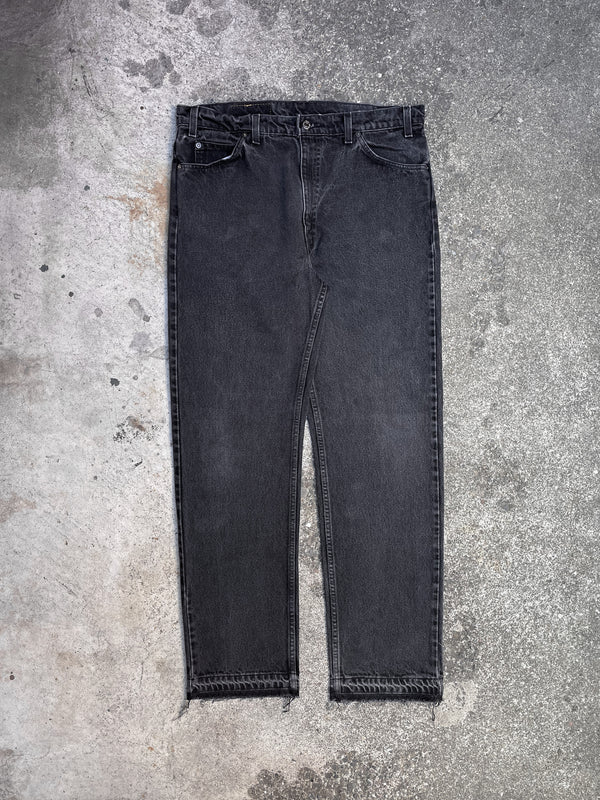 1990s Orange Tab Levi’s Faded Black 505 Released Hem (34X30)