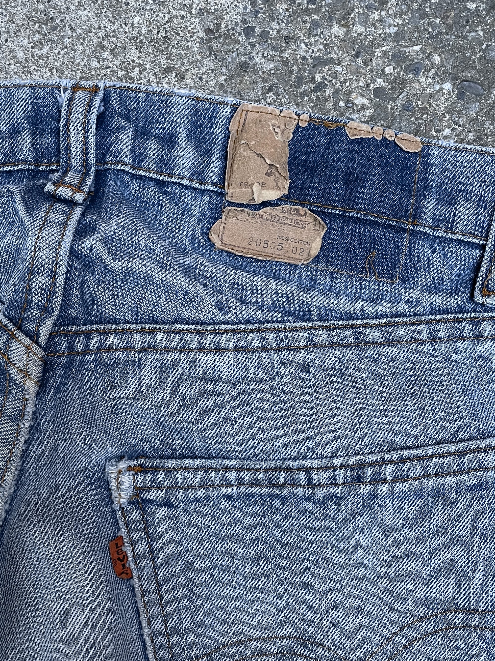 1970s/80s Orange Tab Levi’s Repaired Faded Blue 505 (31X32)