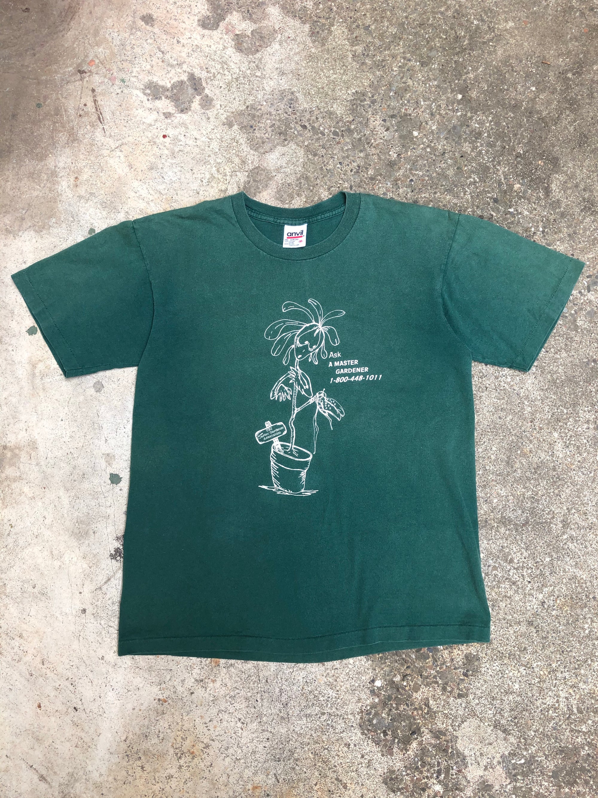 1990s Single Stitched Sun Faded “Ask A Master Gardener” Tee