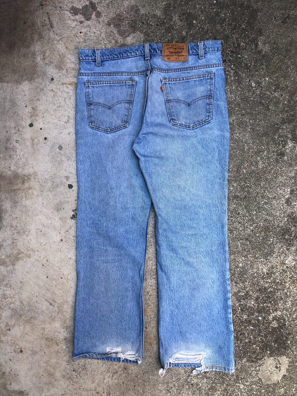 1990s Orange Tab Levis Faded Blue 517 (35X27)