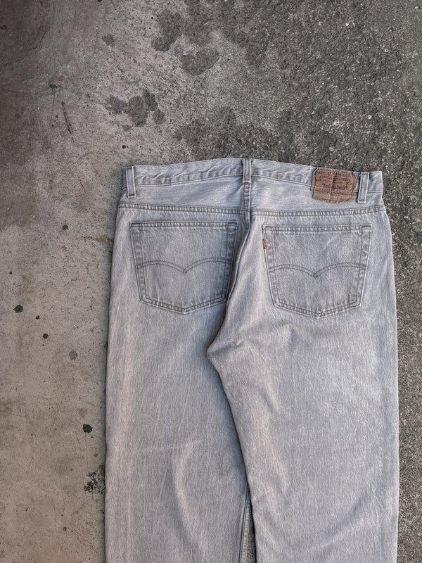 1980s Levis Faded Grey 501 Released Hem (36X31)