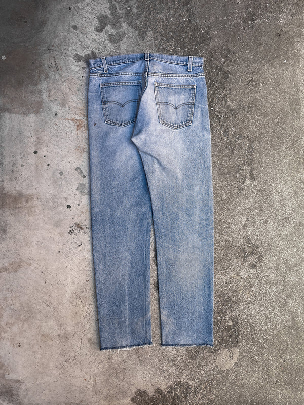 1980s Levi’s Faded Blue 505 Raw Hem (34X32)