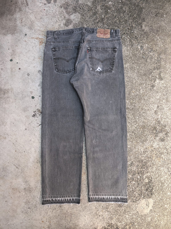 1980s Levis Faded Grey 501 Released Hem (32X26)