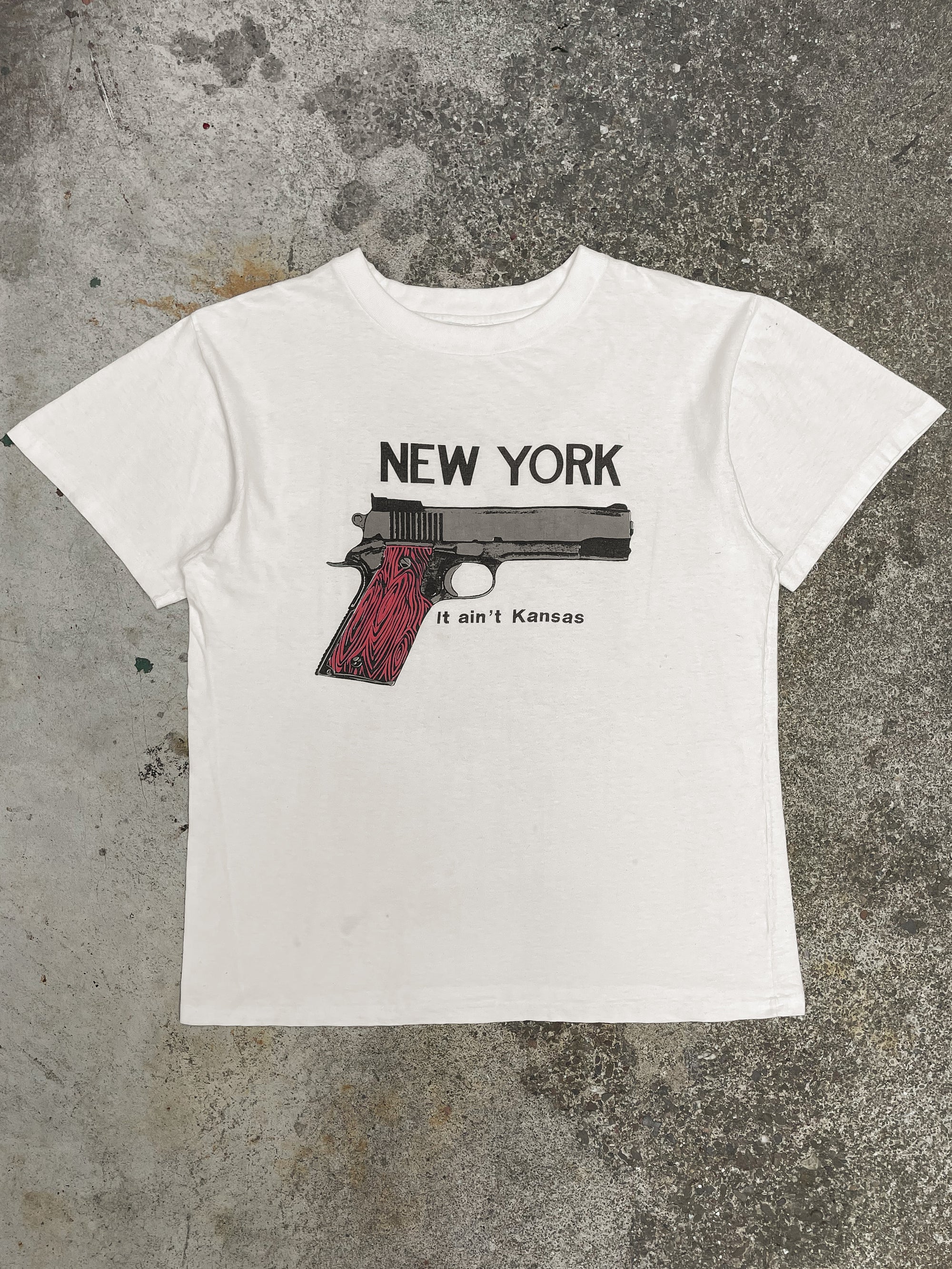 1990s “New York … It Ain’t Kansas” Single Stitched Tee (L)